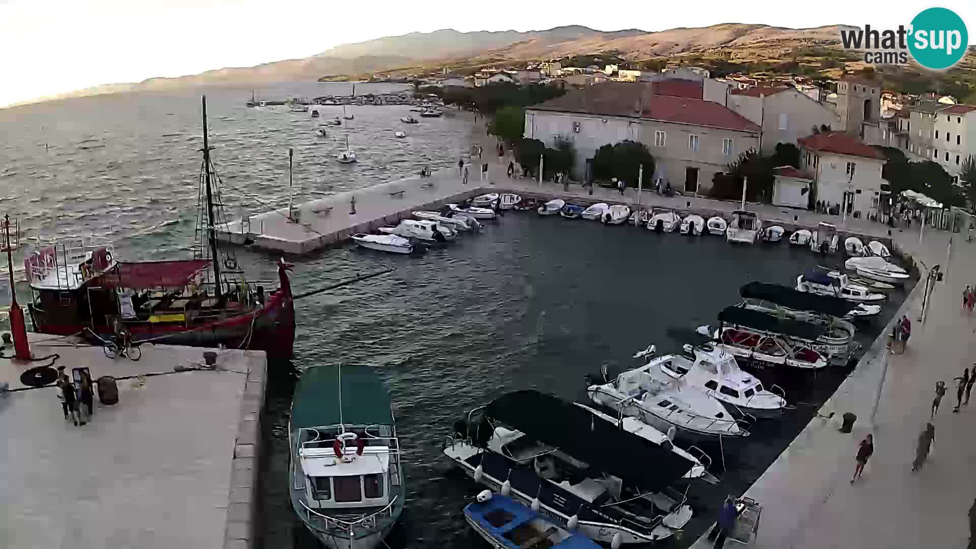 Pag Live webcam – porto turistico