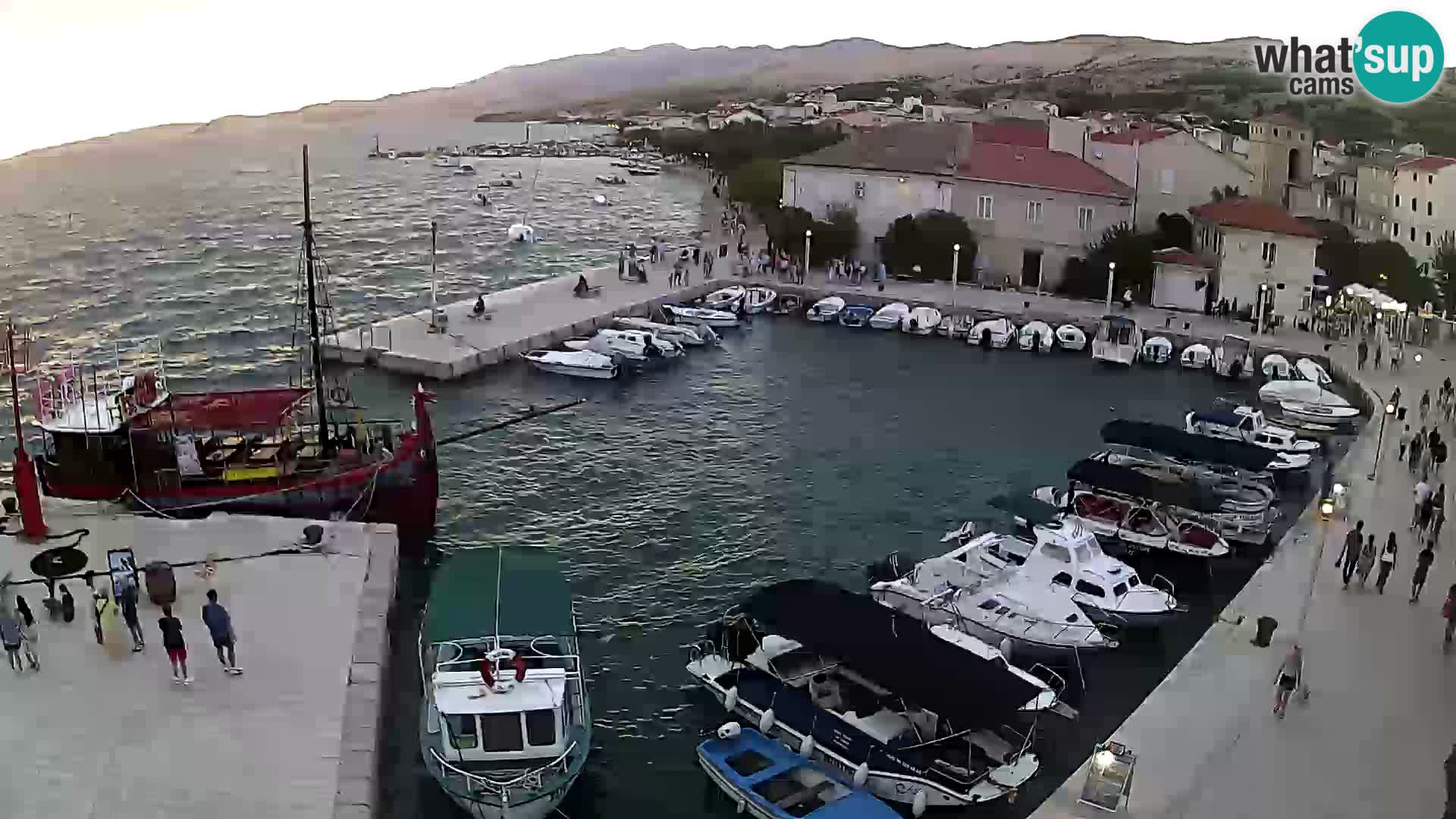 Pag webcam – town marina