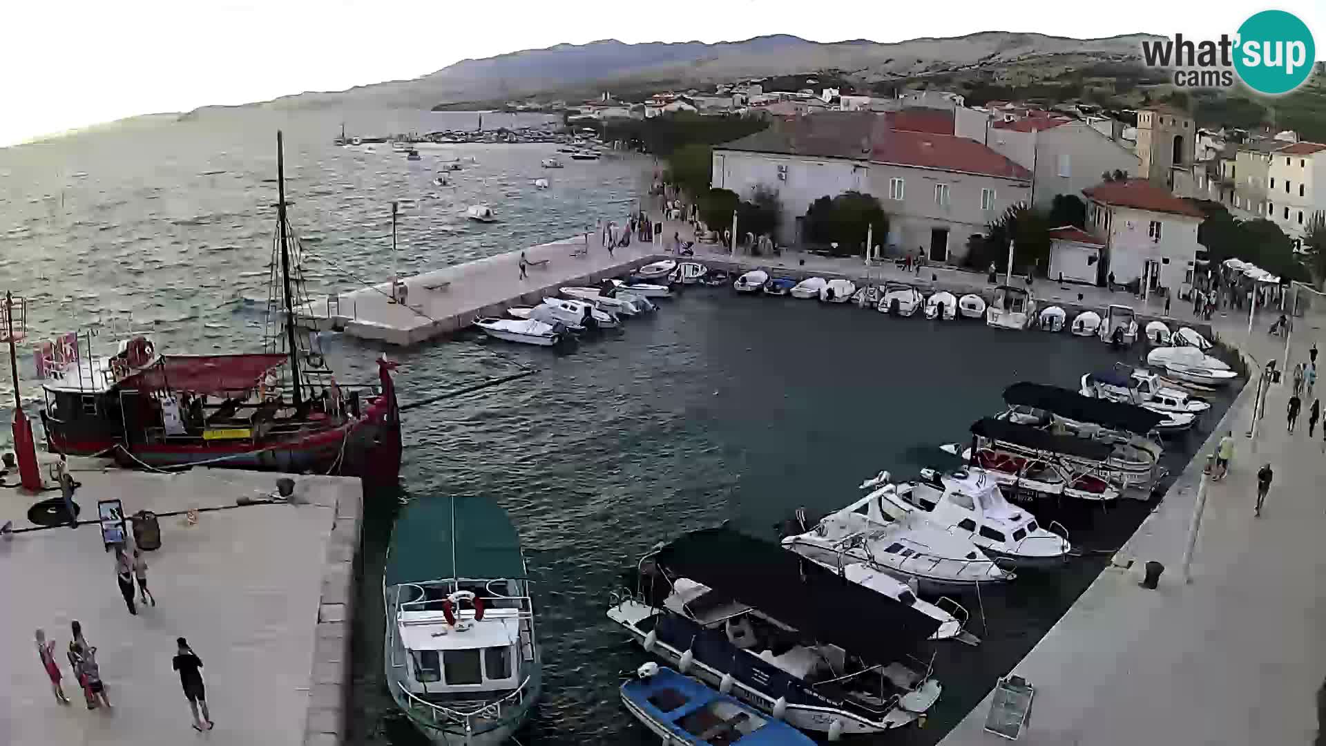 Pag webcam – town marina