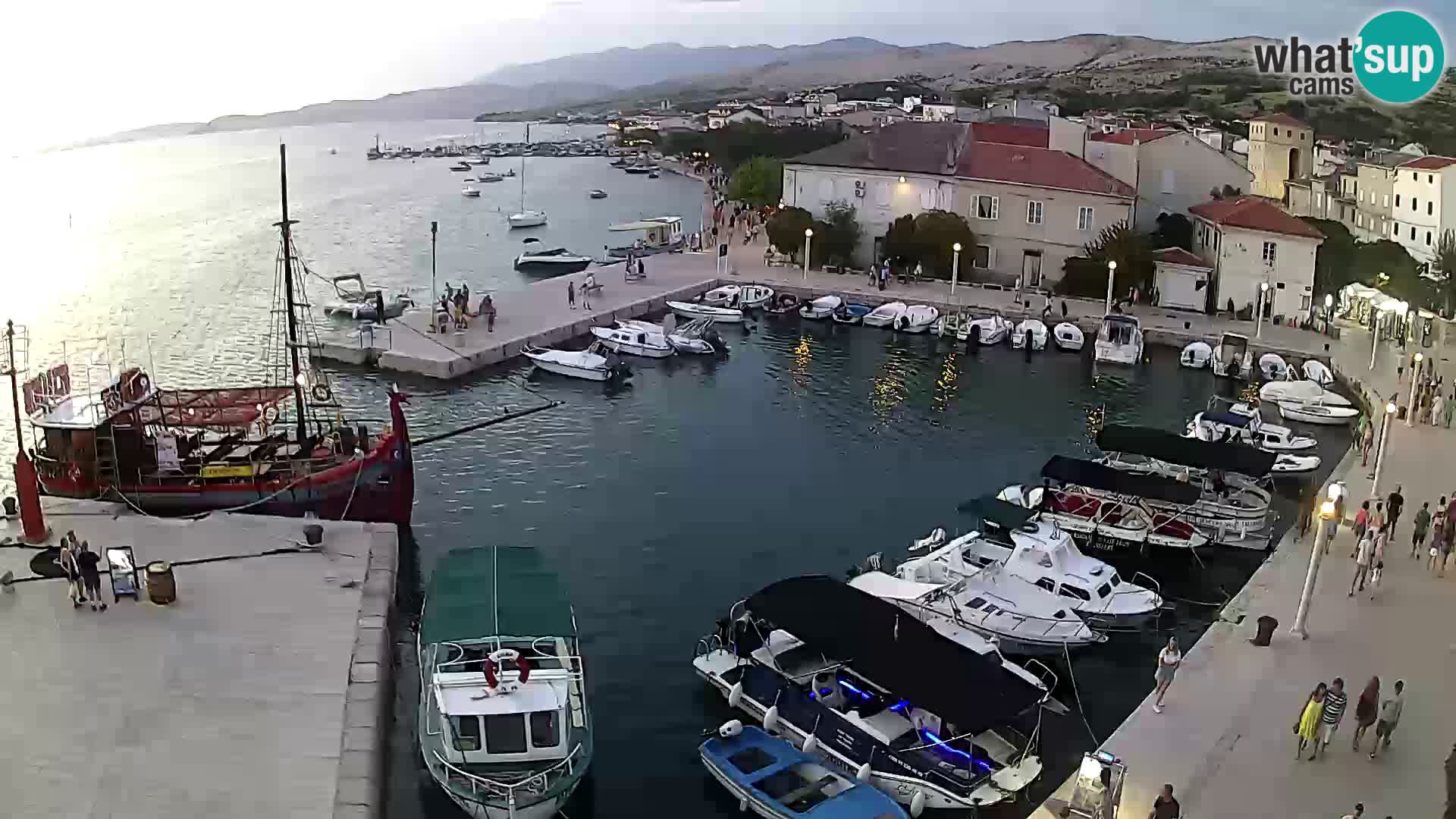 Pag webcam – town marina