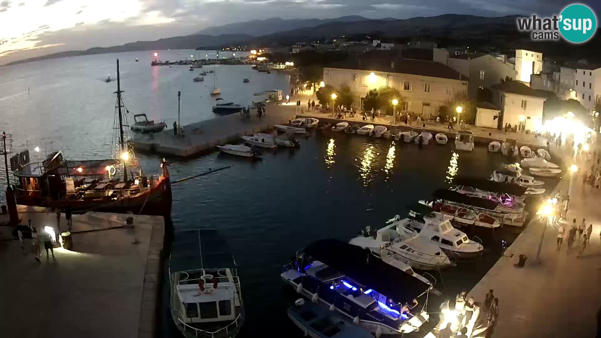 Livecam Pag – Marina de la ville