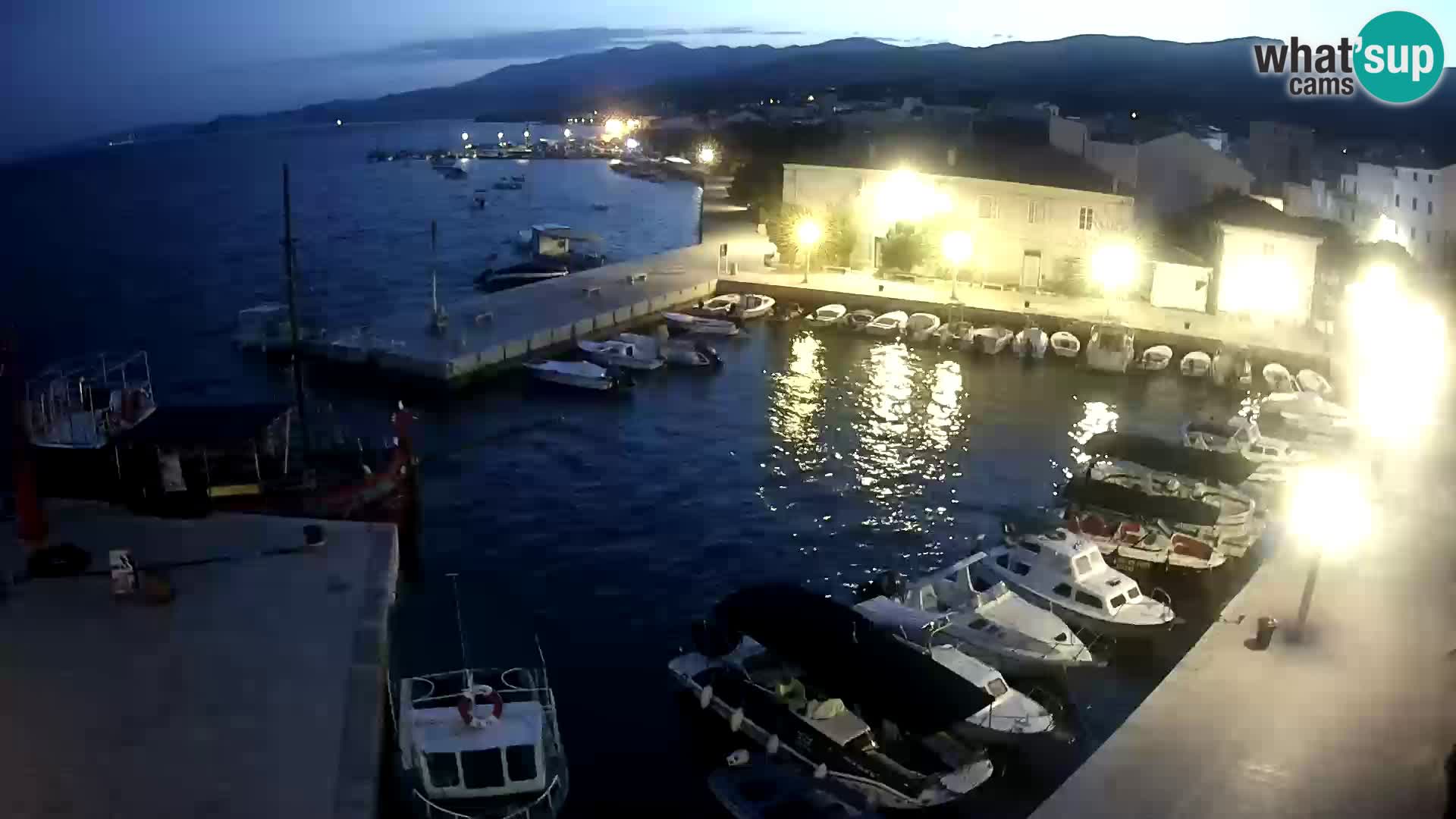 Pag webcam – town marina