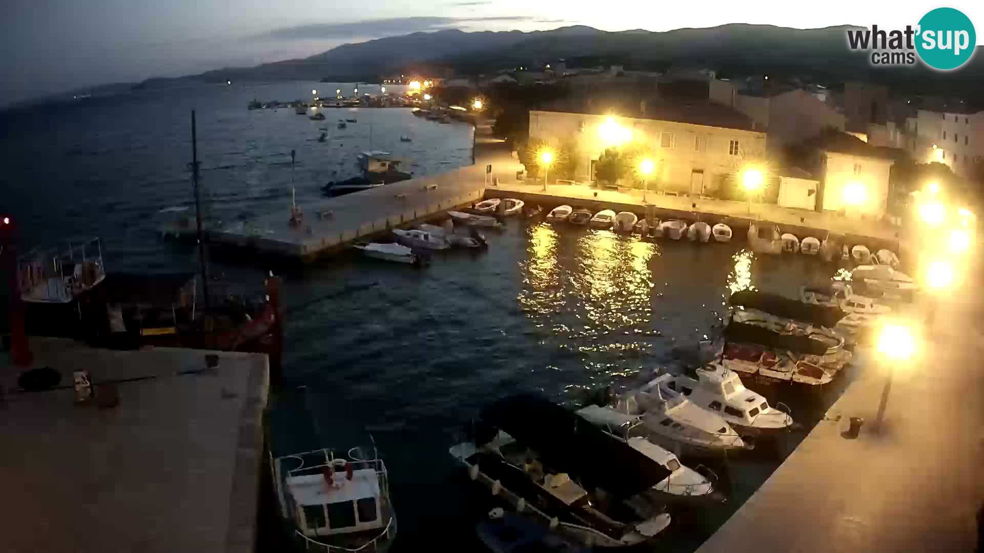 Pag webcam – town marina