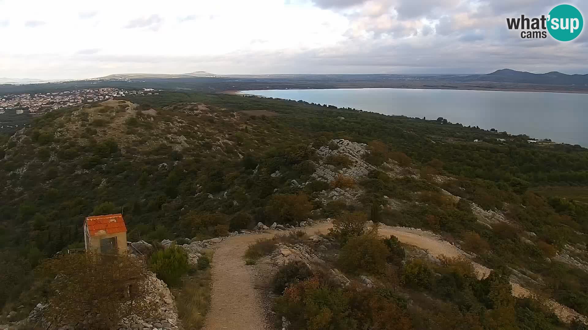 Spletna kamera Pakoštane – Drage – Kornati – Vransko Jezero