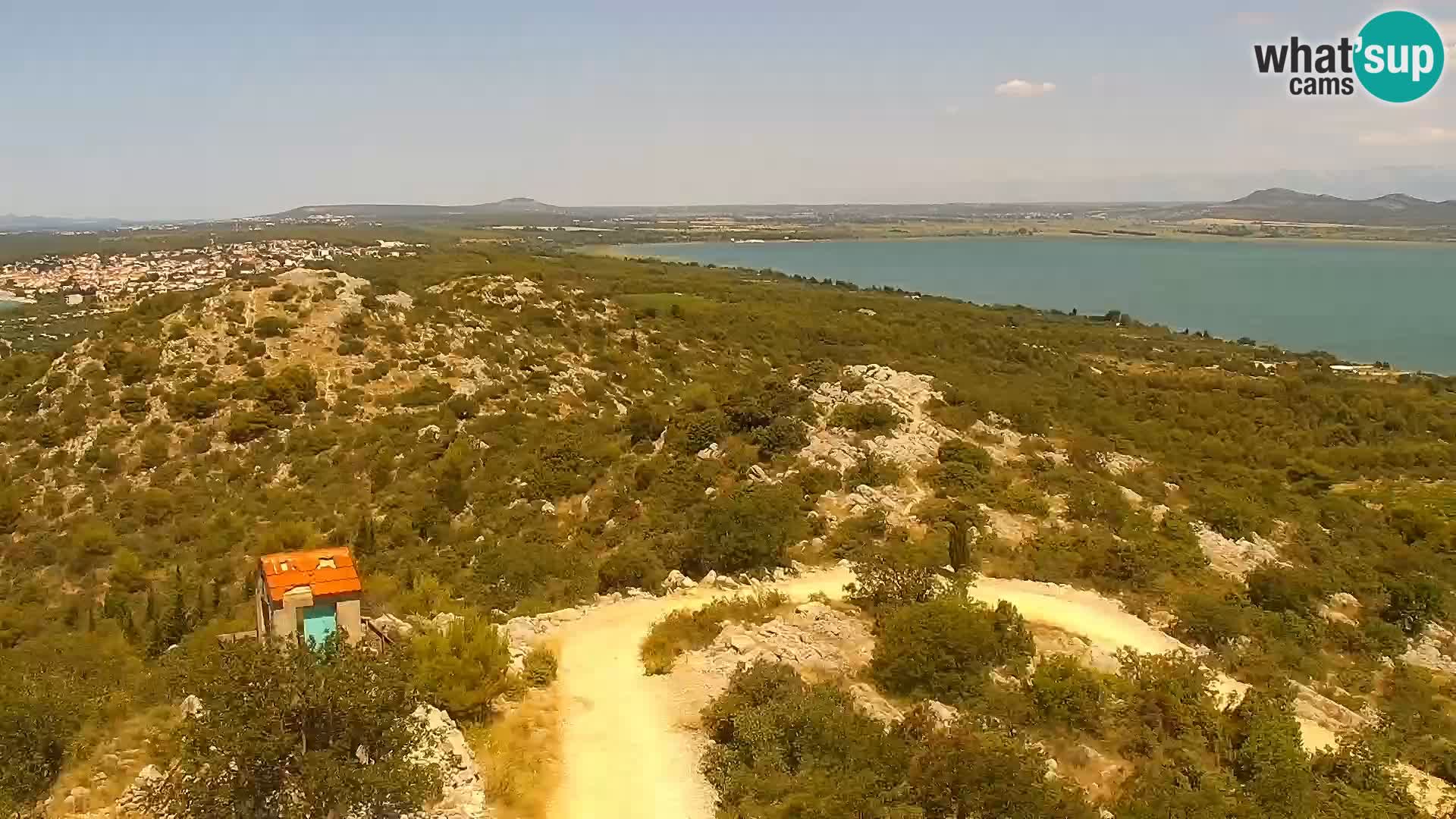 Spletna kamera Pakoštane – Drage – Kornati – Vransko Jezero