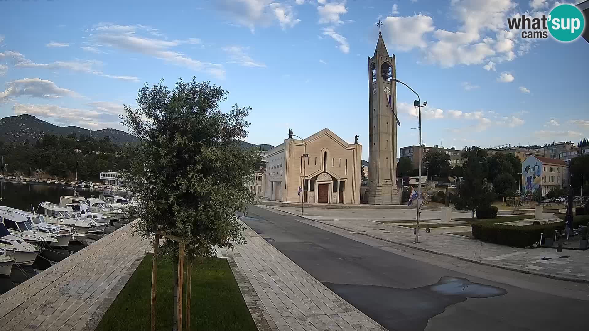 Spletna kamera Ploče | Osupljiv pogled na Rivo in katedralo