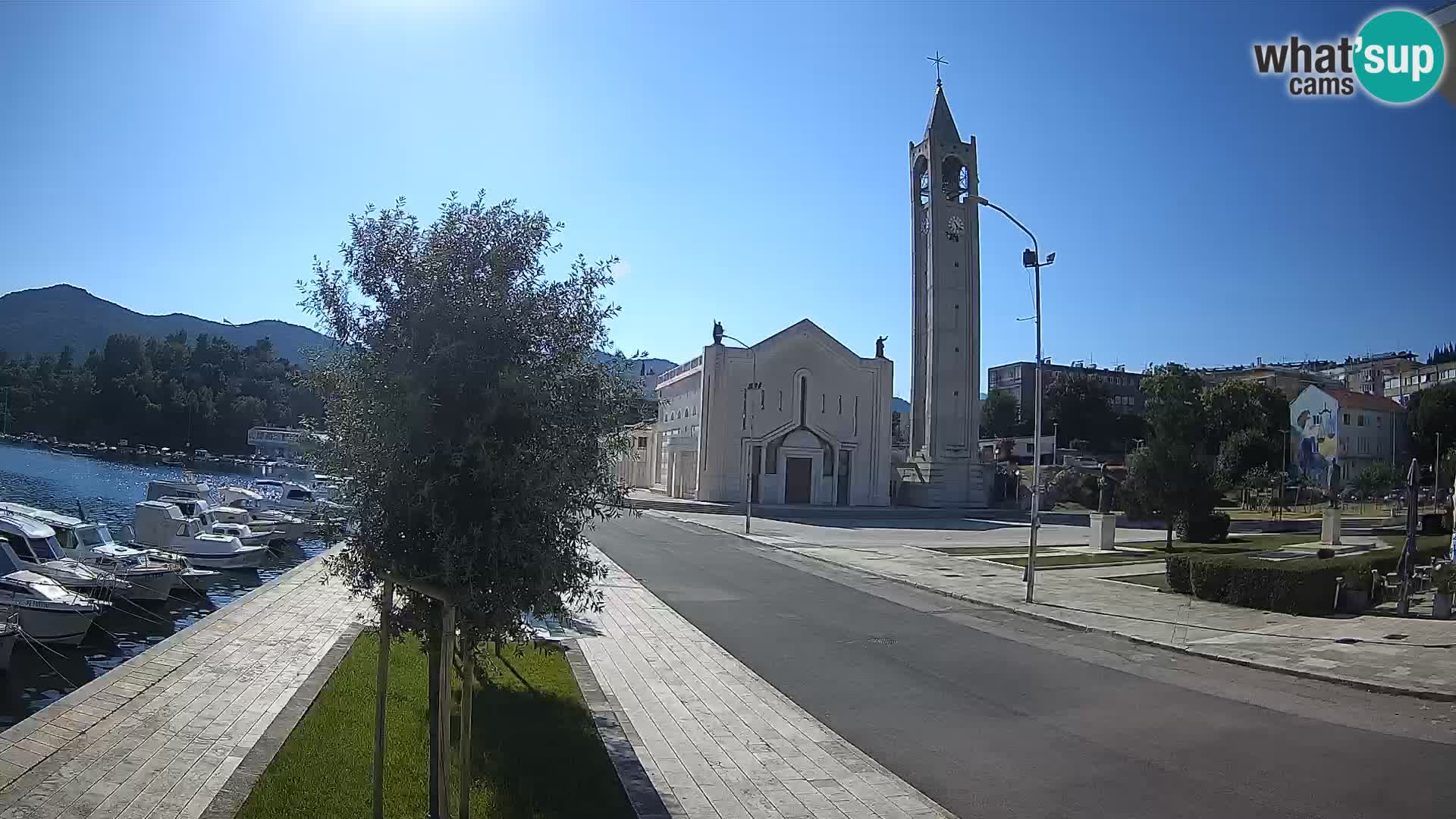 Spletna kamera Ploče | Osupljiv pogled na Rivo in katedralo