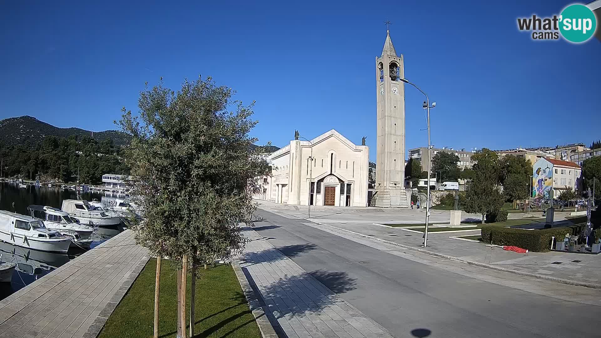 Ploče Cámara web | Vistas cautivadoras de Riva y la Catedral