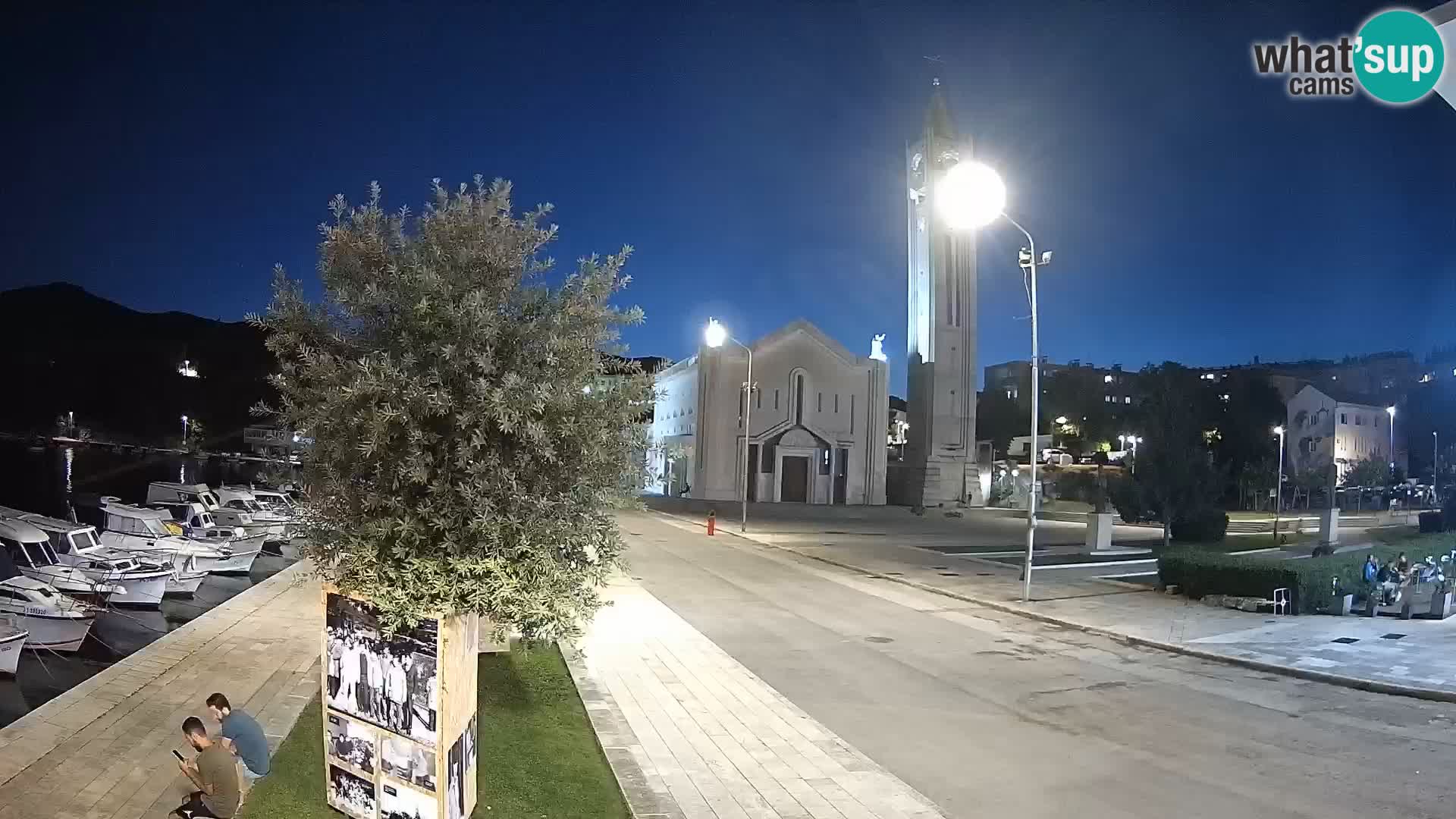 Webcam Ploče | Fesselnde Ausblicke auf Riva und die Kathedrale
