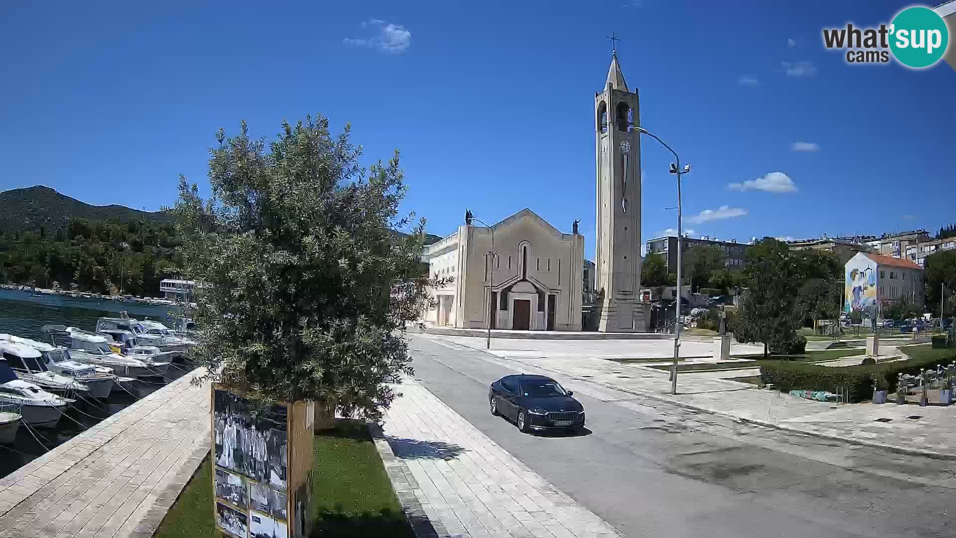 Spletna kamera Ploče | Osupljiv pogled na Rivo in katedralo