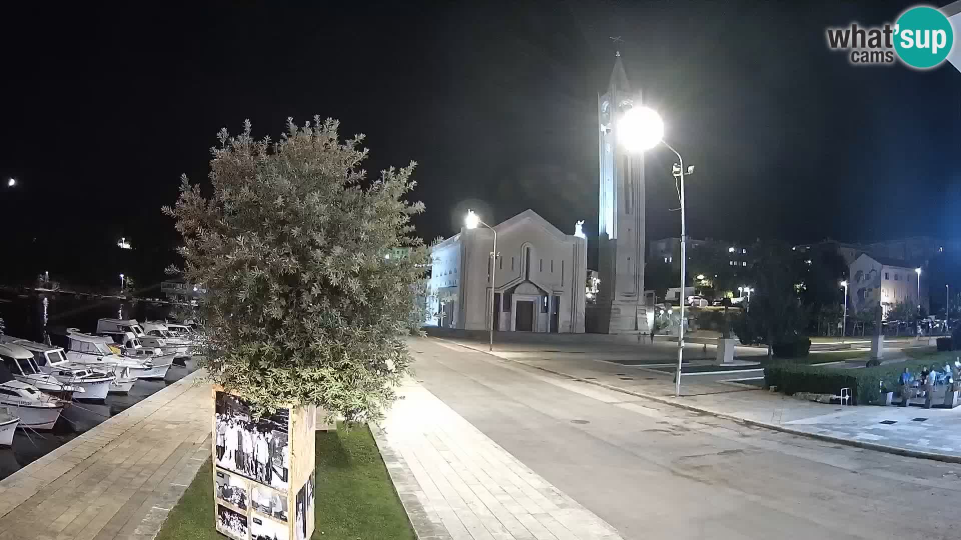 Spletna kamera Ploče | Osupljiv pogled na Rivo in katedralo