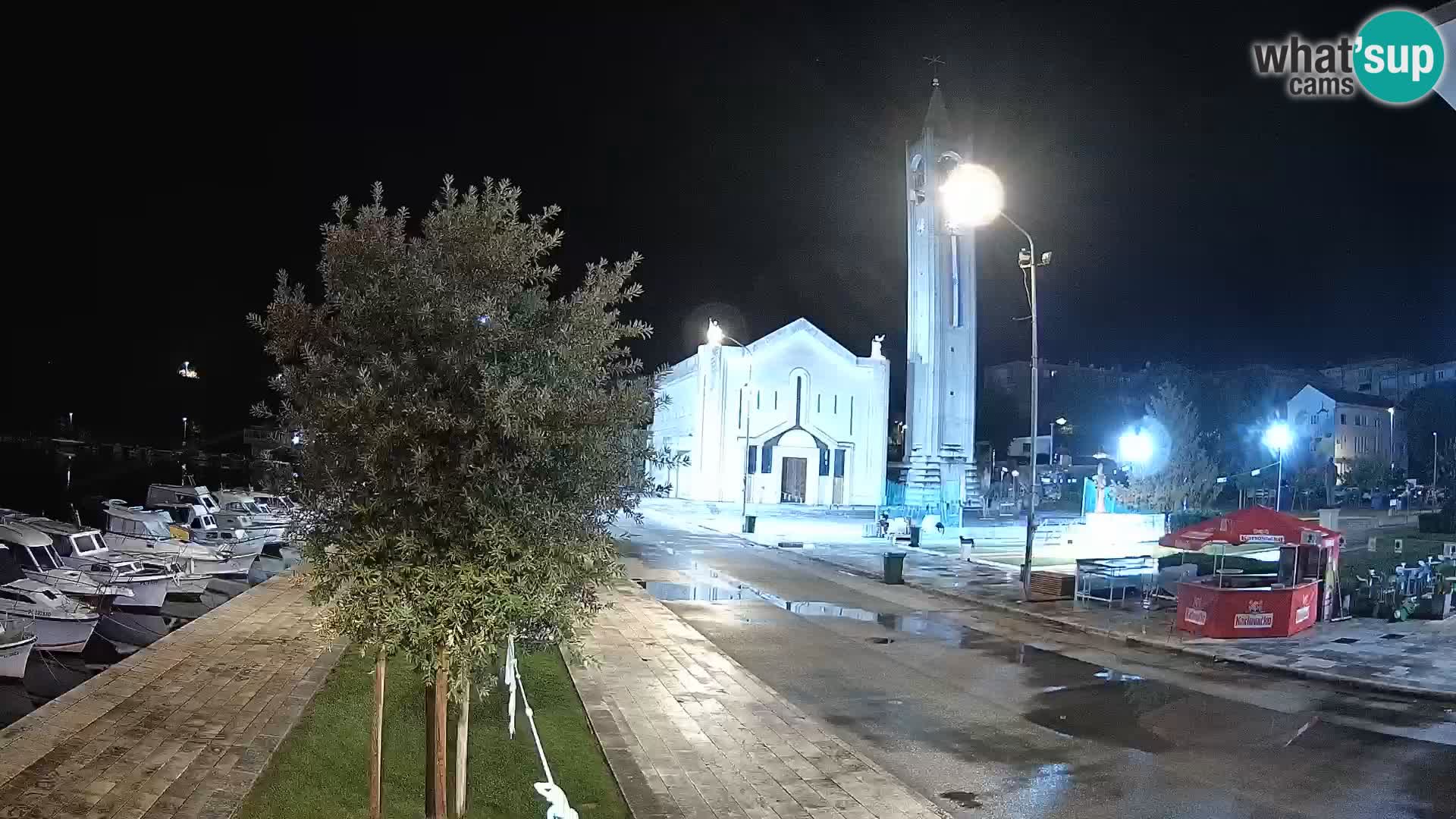 Spletna kamera Ploče | Osupljiv pogled na Rivo in katedralo