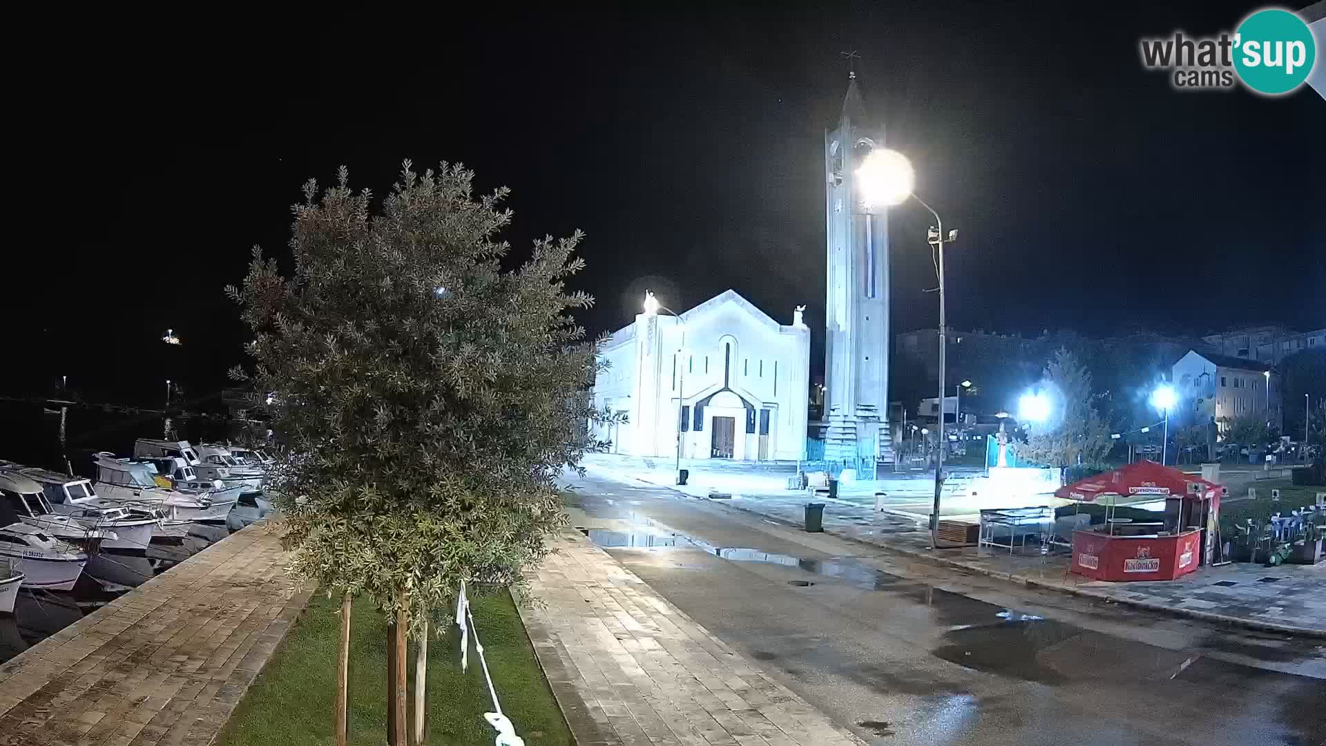 Spletna kamera Ploče | Osupljiv pogled na Rivo in katedralo