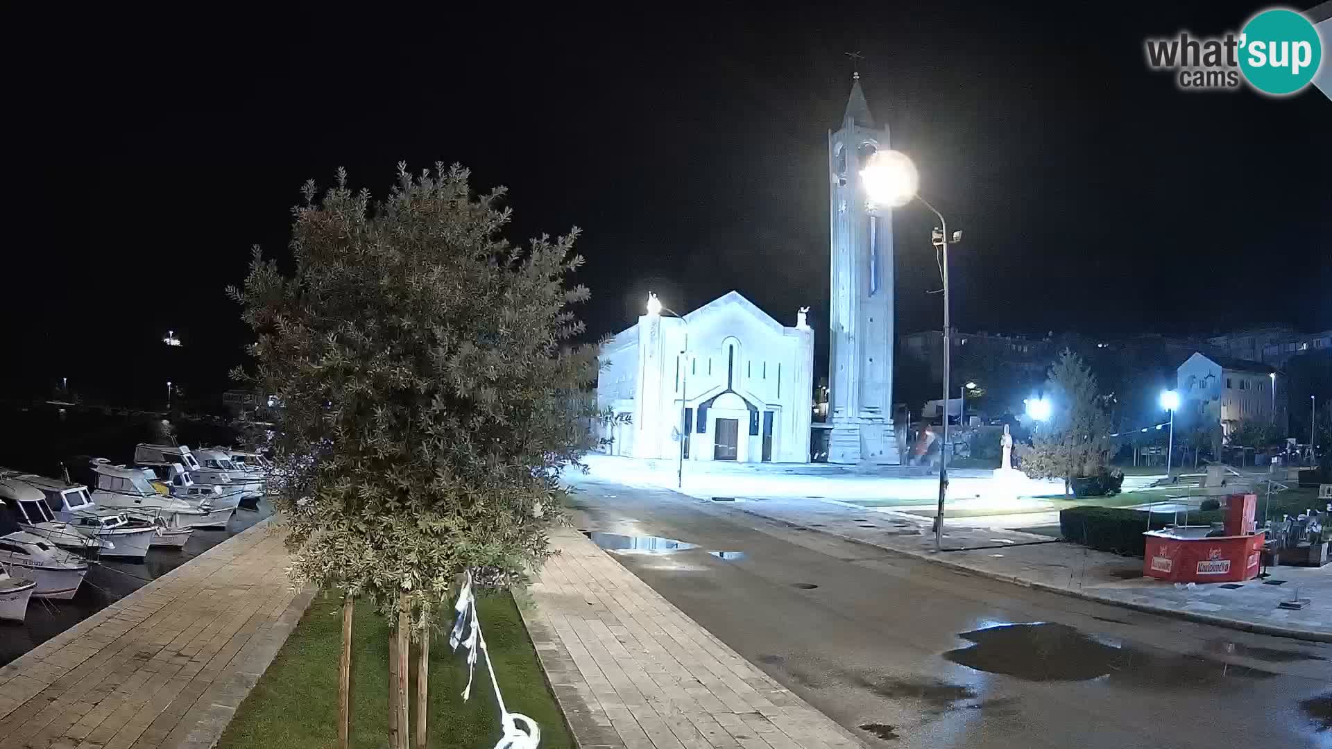 Spletna kamera Ploče | Osupljiv pogled na Rivo in katedralo