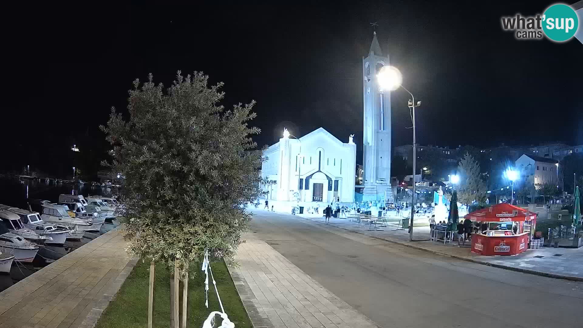 Webcam Ploče | Fesselnde Ausblicke auf Riva und die Kathedrale