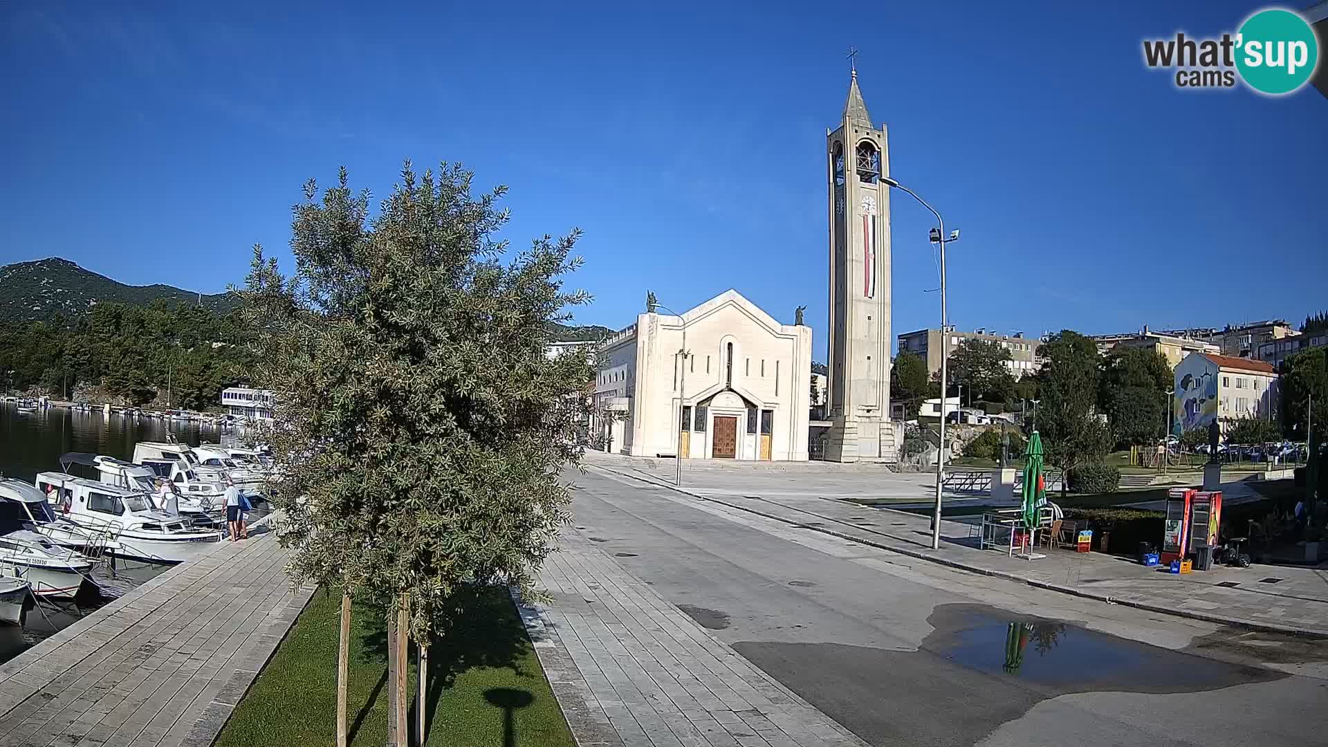 Ploče Cámara web | Vistas cautivadoras de Riva y la Catedral