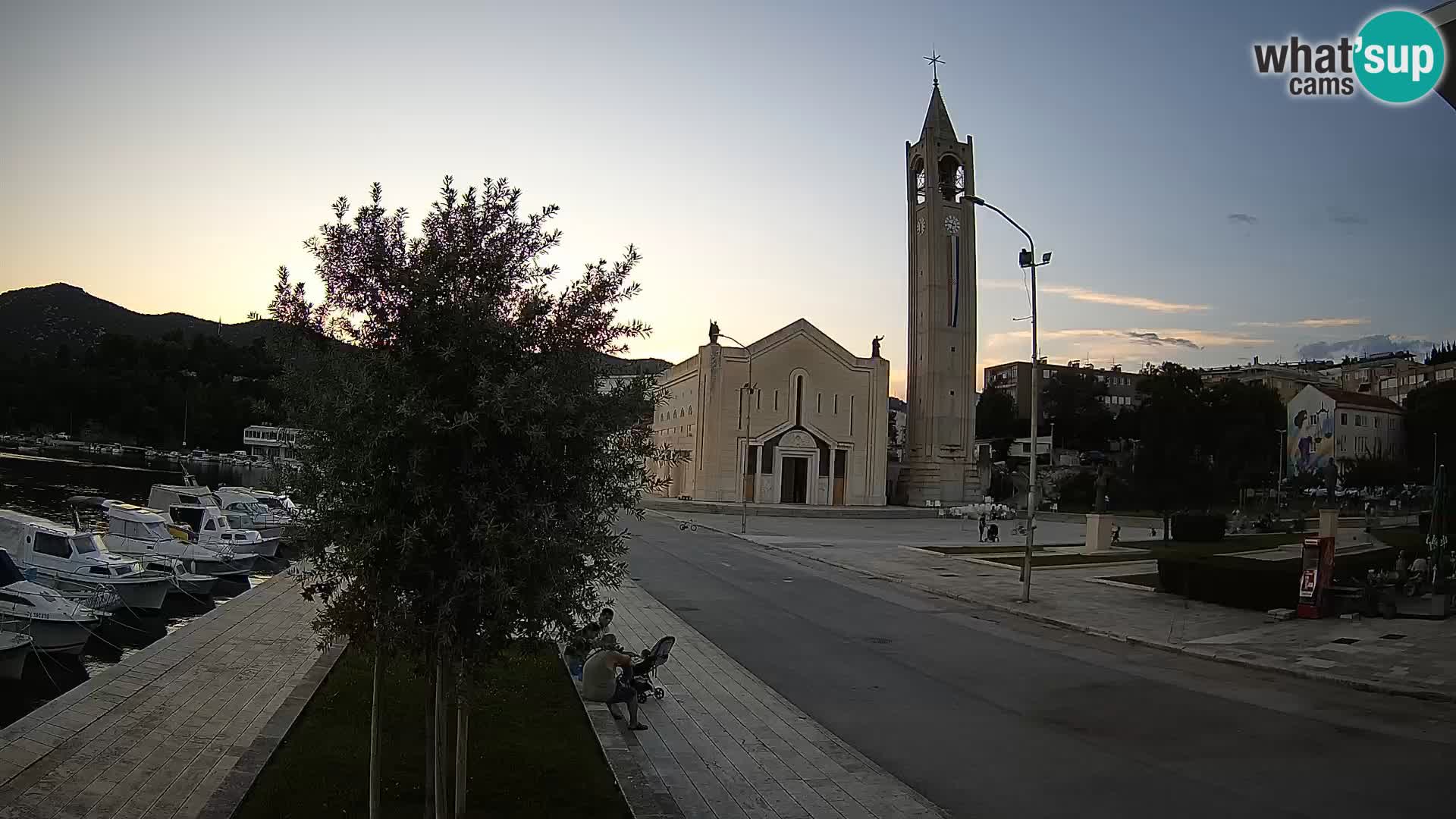 Webcam Ploče | Fesselnde Ausblicke auf Riva und die Kathedrale
