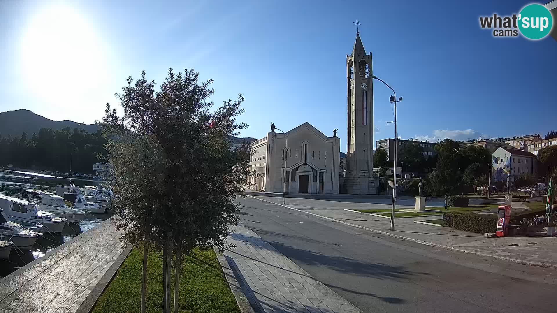 Spletna kamera Ploče | Osupljiv pogled na Rivo in katedralo