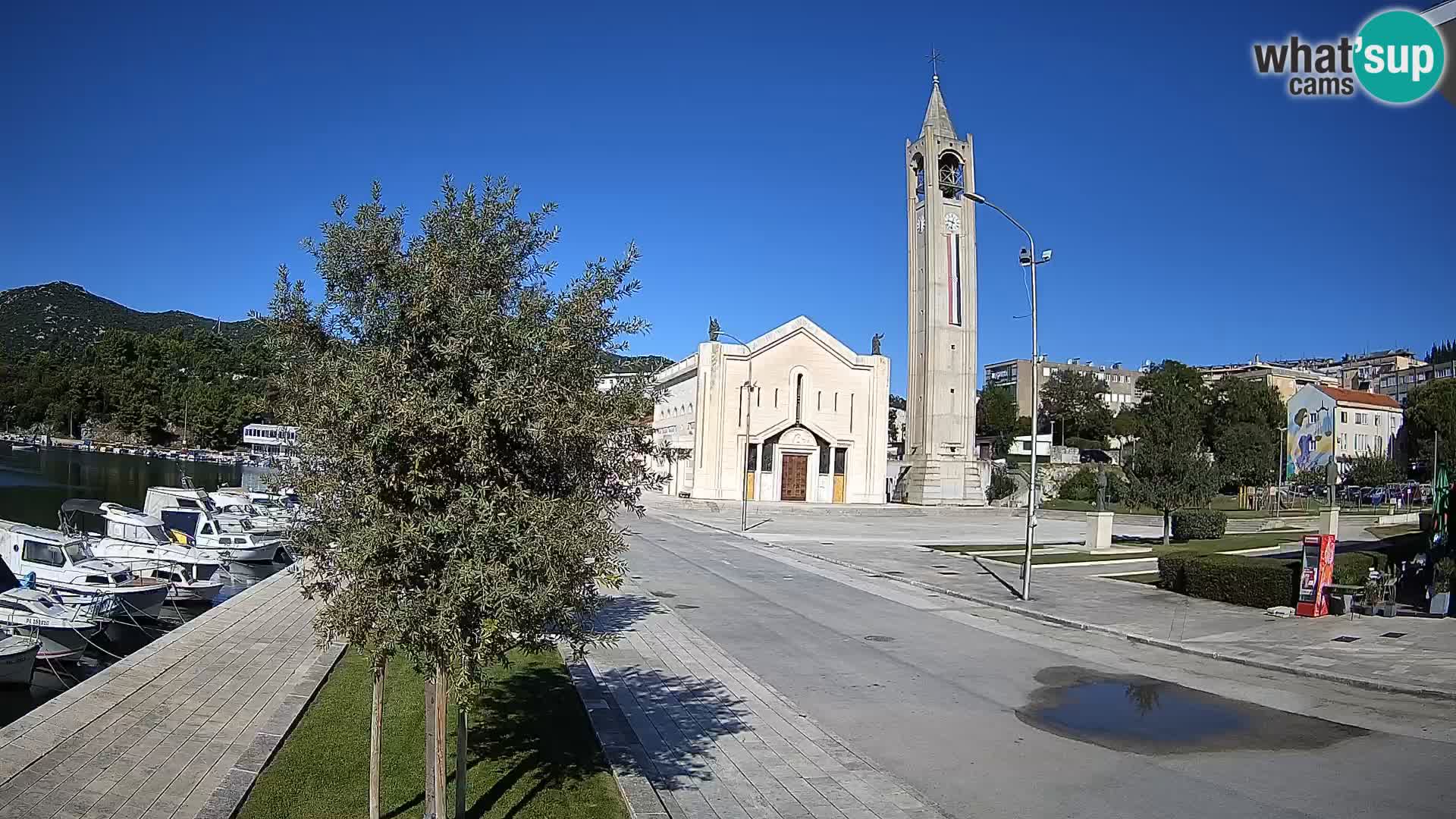 Ploče Cámara web | Vistas cautivadoras de Riva y la Catedral
