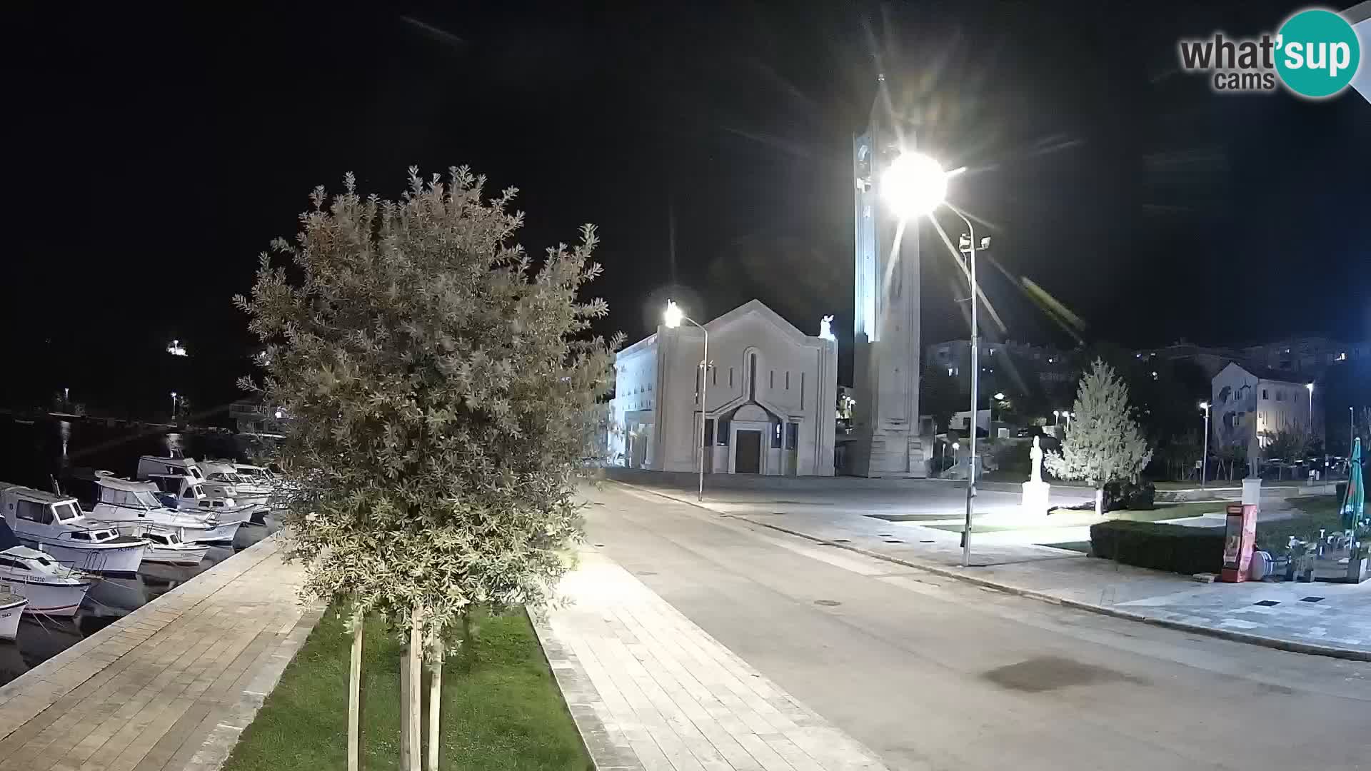 Spletna kamera Ploče | Osupljiv pogled na Rivo in katedralo