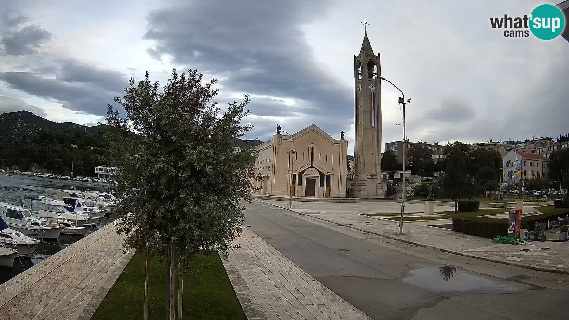 Webcam Ploče | Fesselnde Ausblicke auf Riva und die Kathedrale