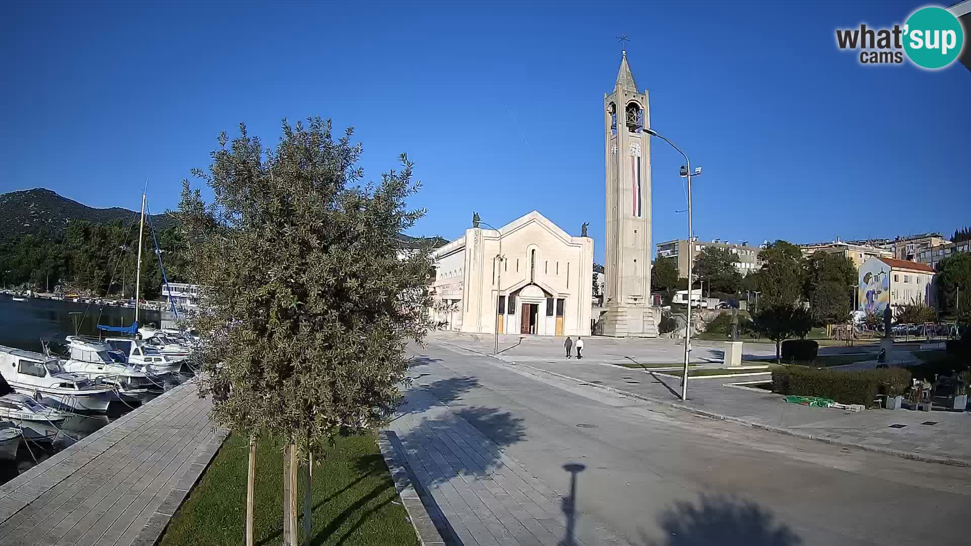 Ploče Cámara web | Vistas cautivadoras de Riva y la Catedral
