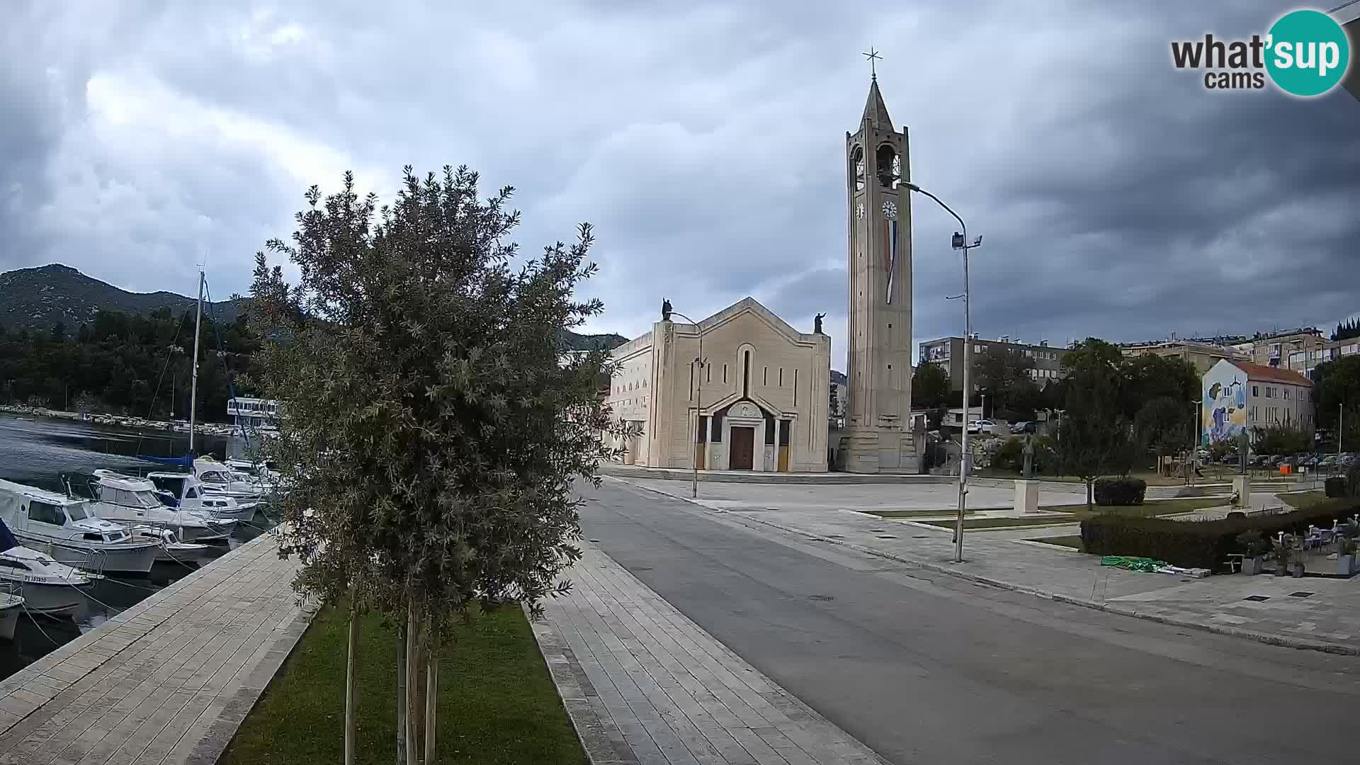 Webcam Ploče | Fesselnde Ausblicke auf Riva und die Kathedrale