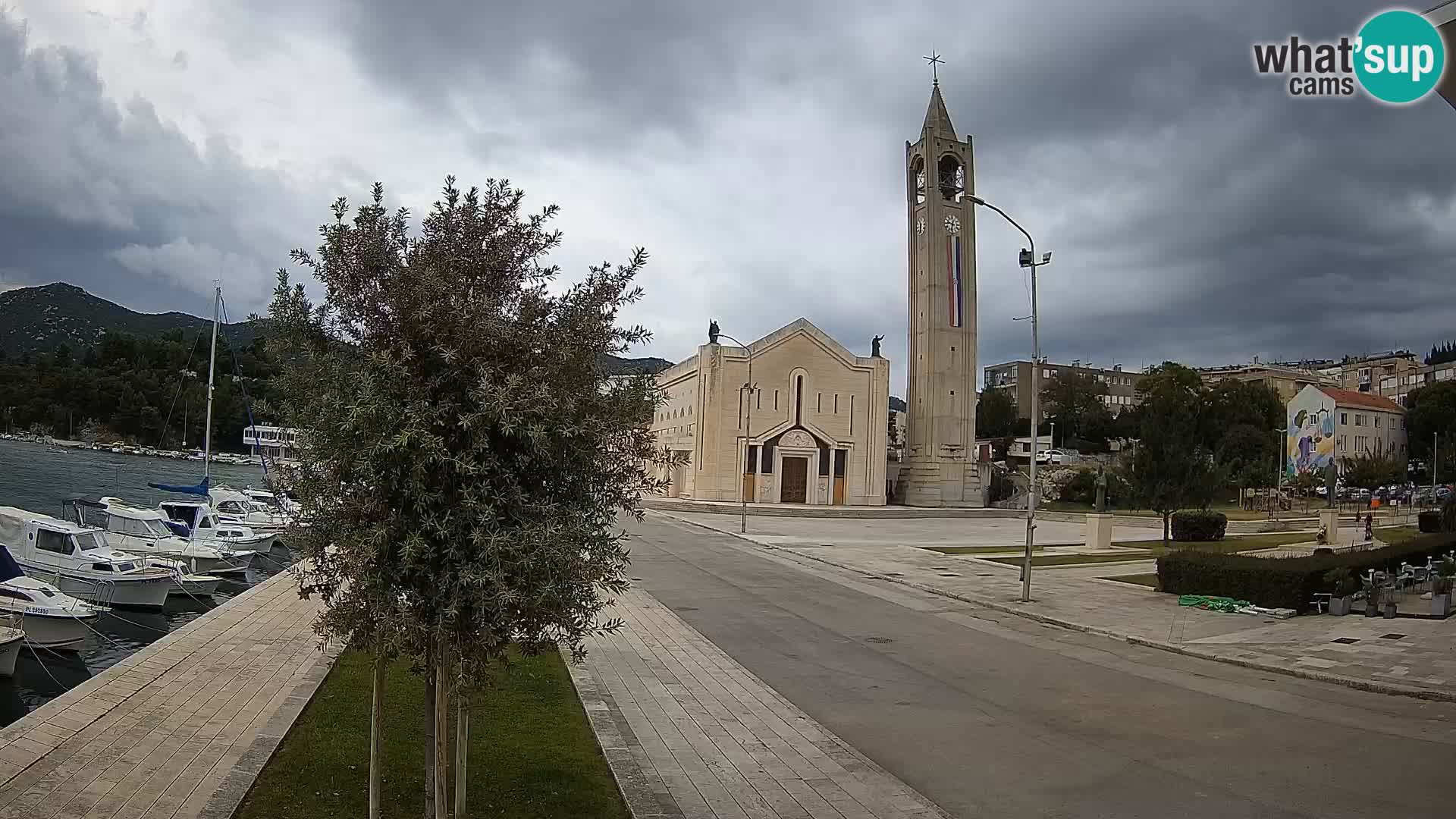 Spletna kamera Ploče | Osupljiv pogled na Rivo in katedralo