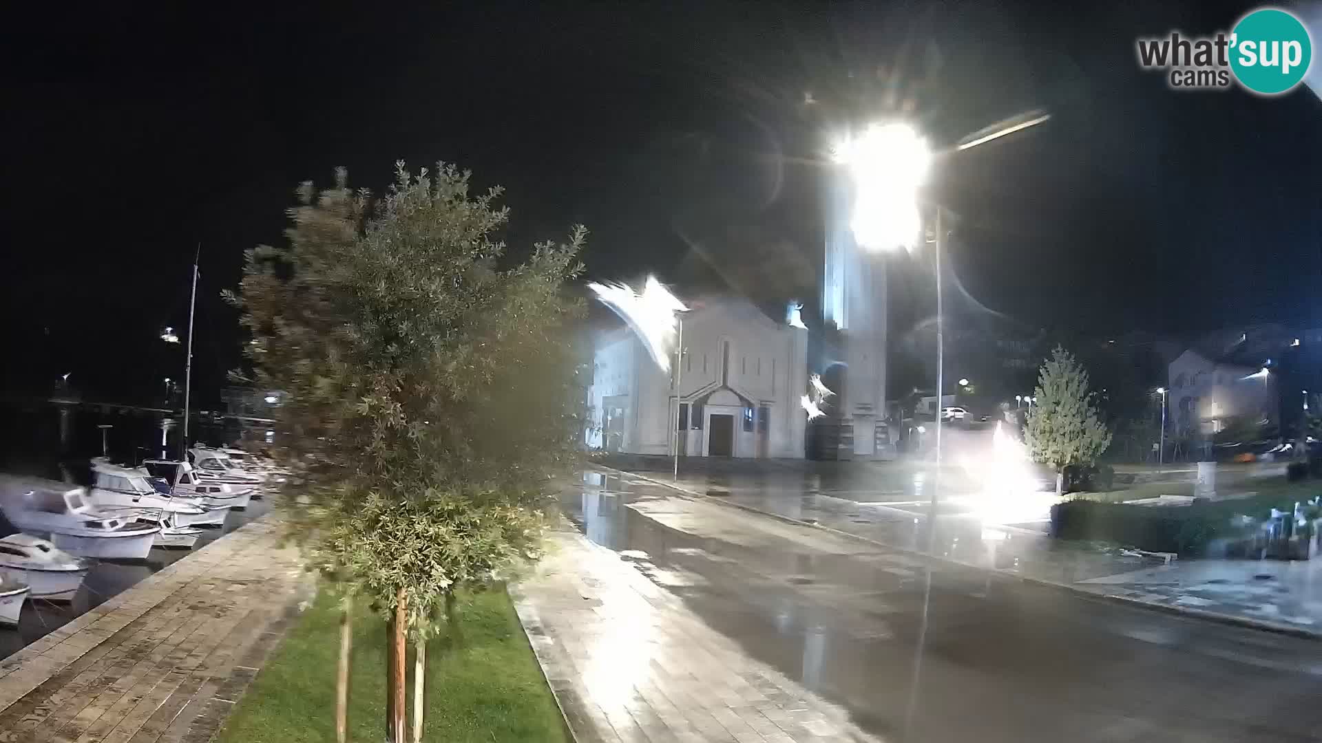 Spletna kamera Ploče | Osupljiv pogled na Rivo in katedralo