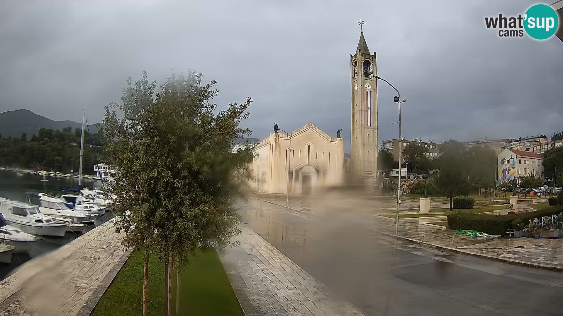 Webcam Ploče | Fesselnde Ausblicke auf Riva und die Kathedrale