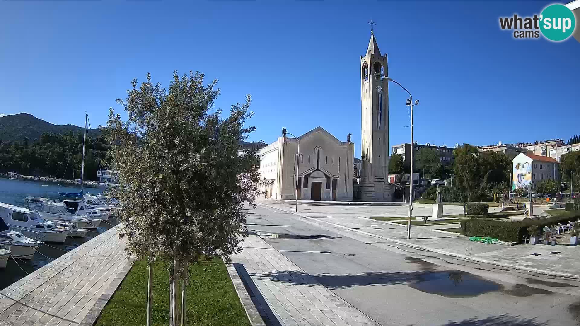 Spletna kamera Ploče | Osupljiv pogled na Rivo in katedralo
