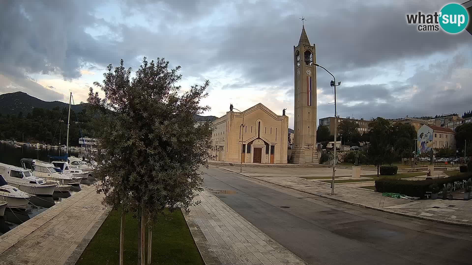 Web kamera Ploče | Očaravajući pogled na Rivu i Katedralu