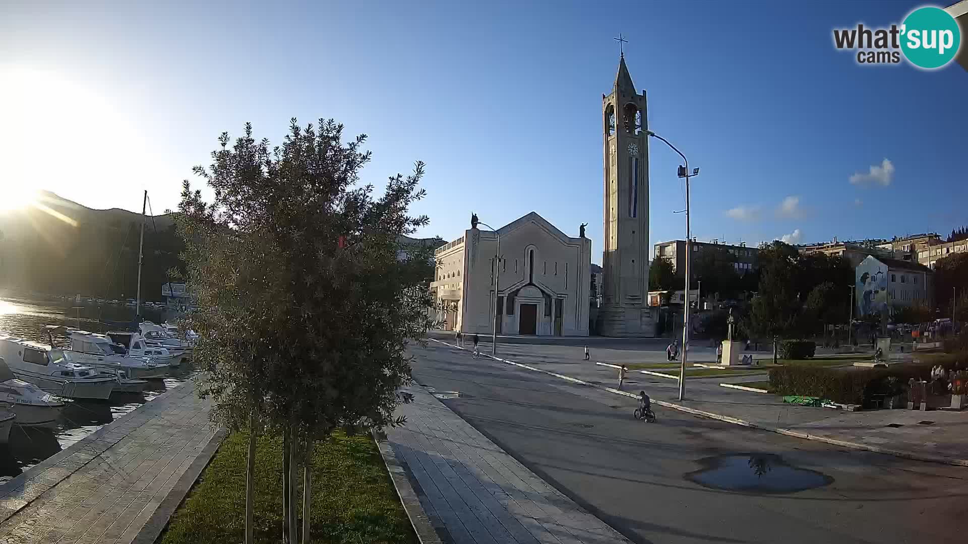 Spletna kamera Ploče | Osupljiv pogled na Rivo in katedralo