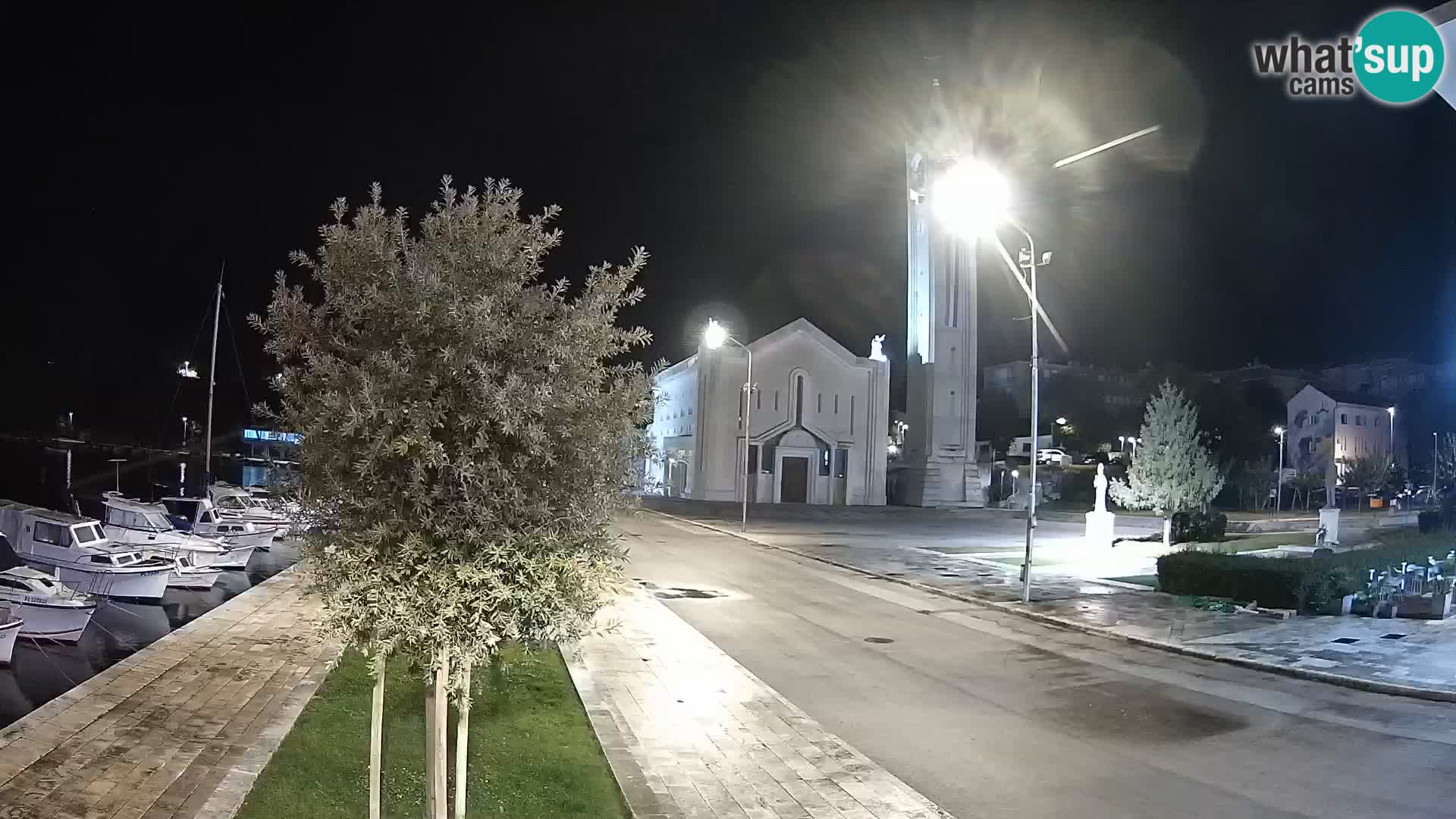 Ploče Cámara web | Vistas cautivadoras de Riva y la Catedral