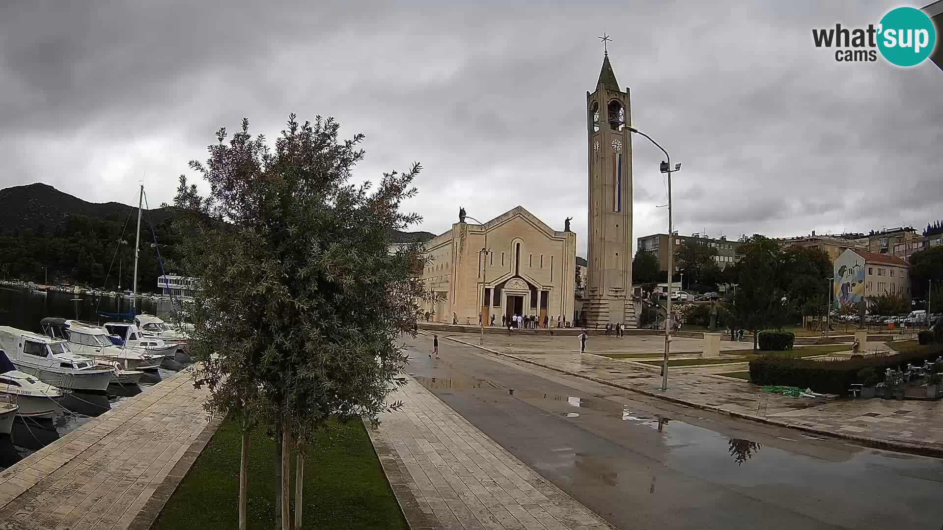 Spletna kamera Ploče | Osupljiv pogled na Rivo in katedralo