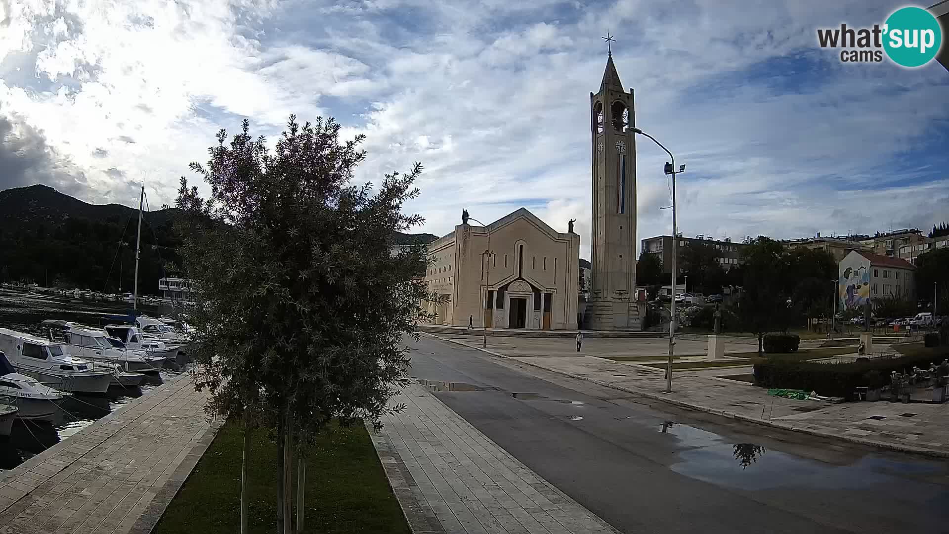Spletna kamera Ploče | Osupljiv pogled na Rivo in katedralo