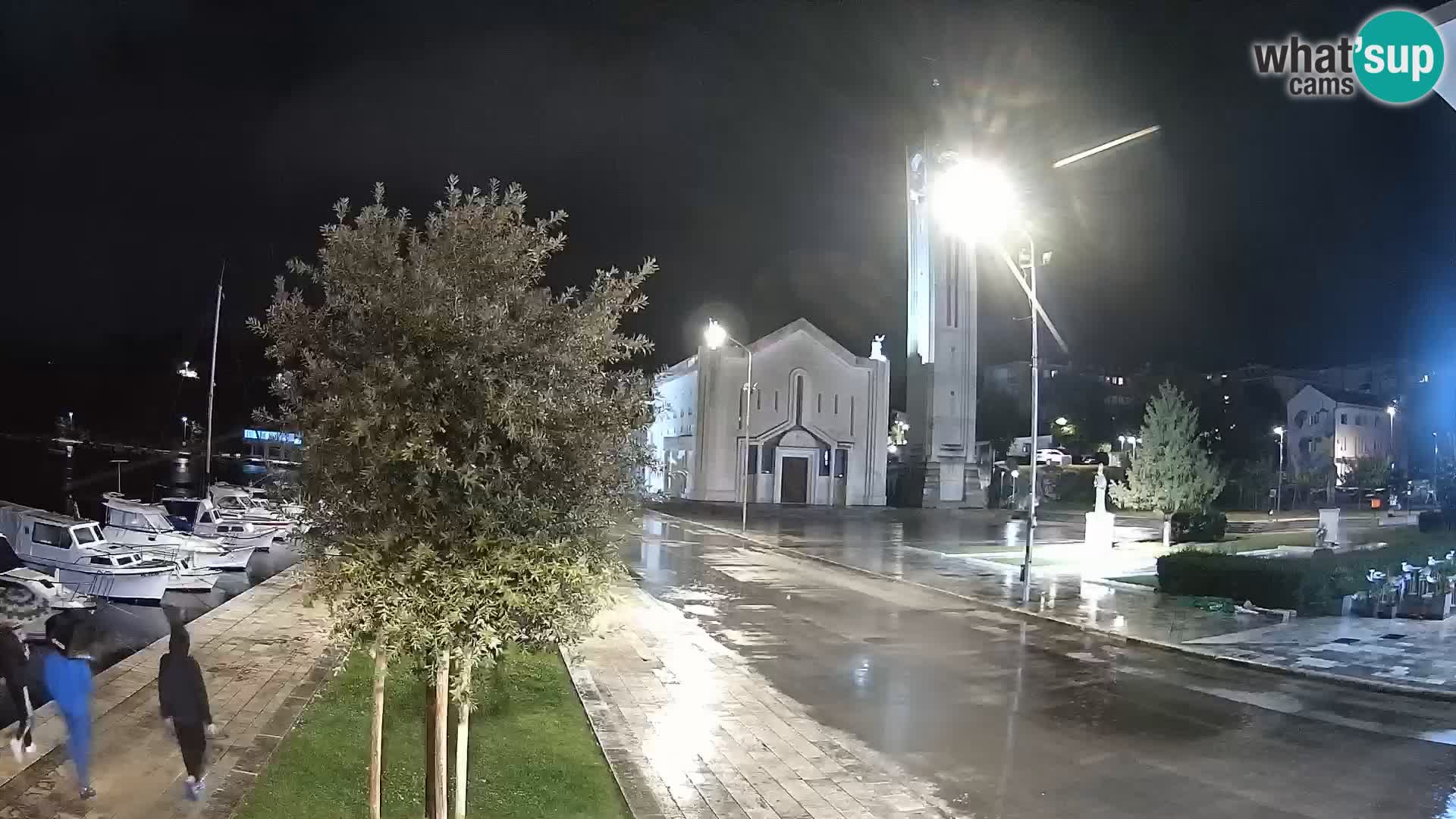 Spletna kamera Ploče | Osupljiv pogled na Rivo in katedralo