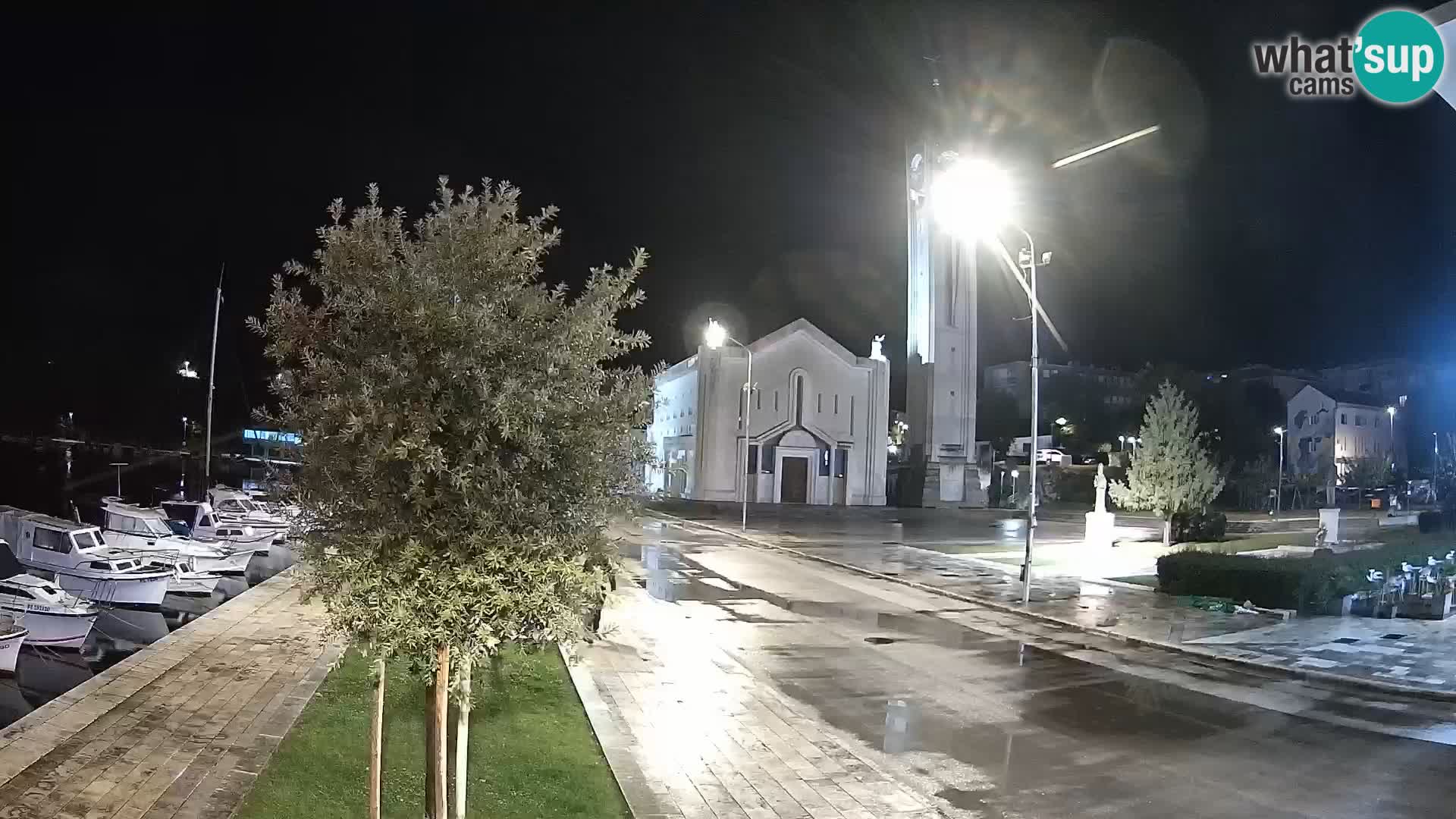 Spletna kamera Ploče | Osupljiv pogled na Rivo in katedralo