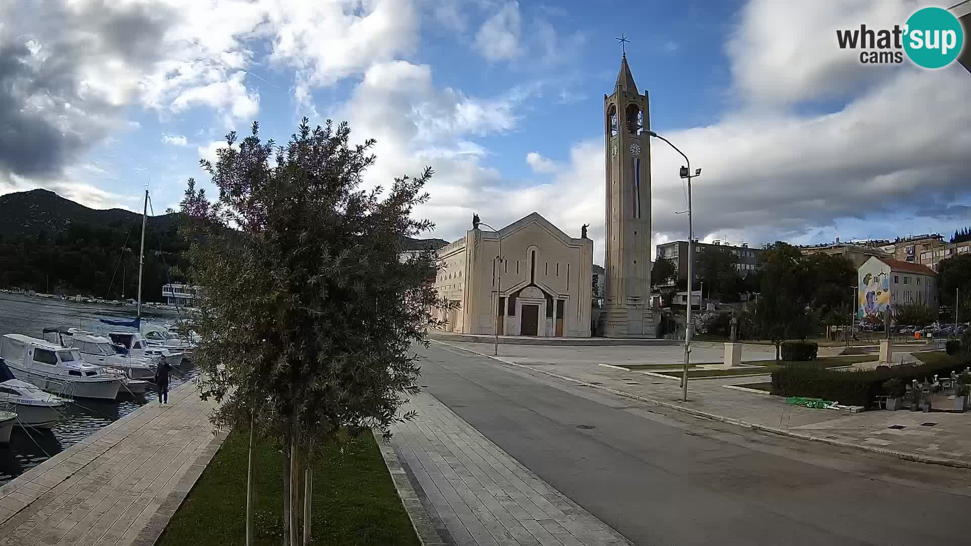 Spletna kamera Ploče | Osupljiv pogled na Rivo in katedralo