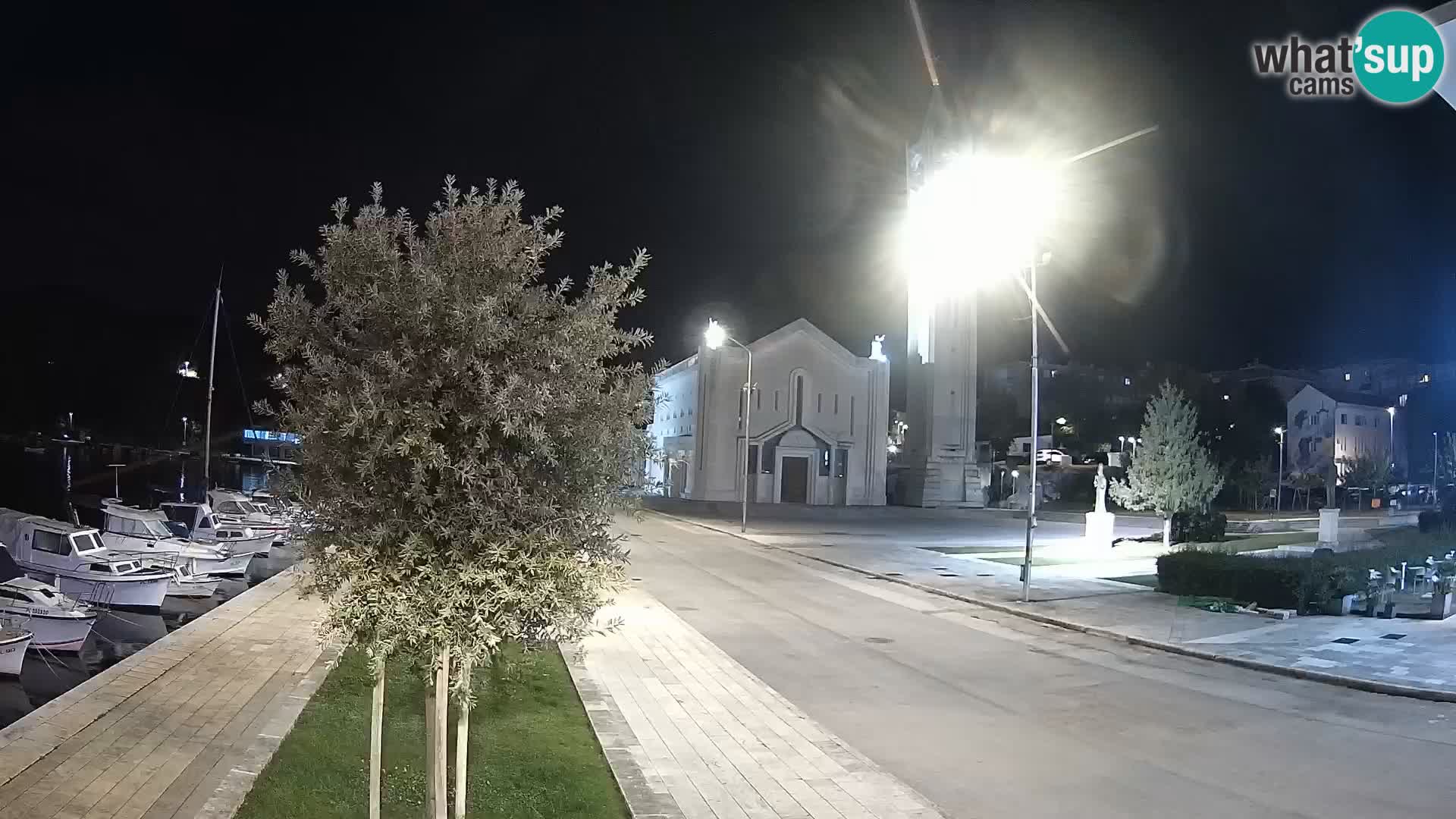 Ploče Cámara web | Vistas cautivadoras de Riva y la Catedral