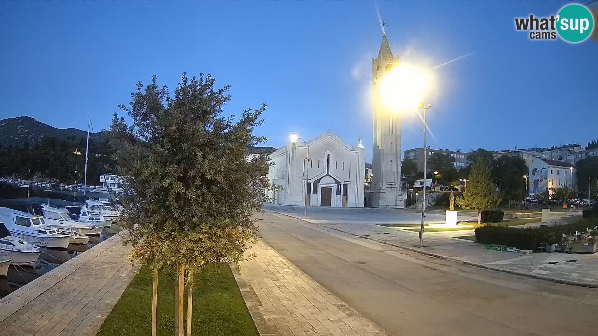 Webcam Ploče | Fesselnde Ausblicke auf Riva und die Kathedrale