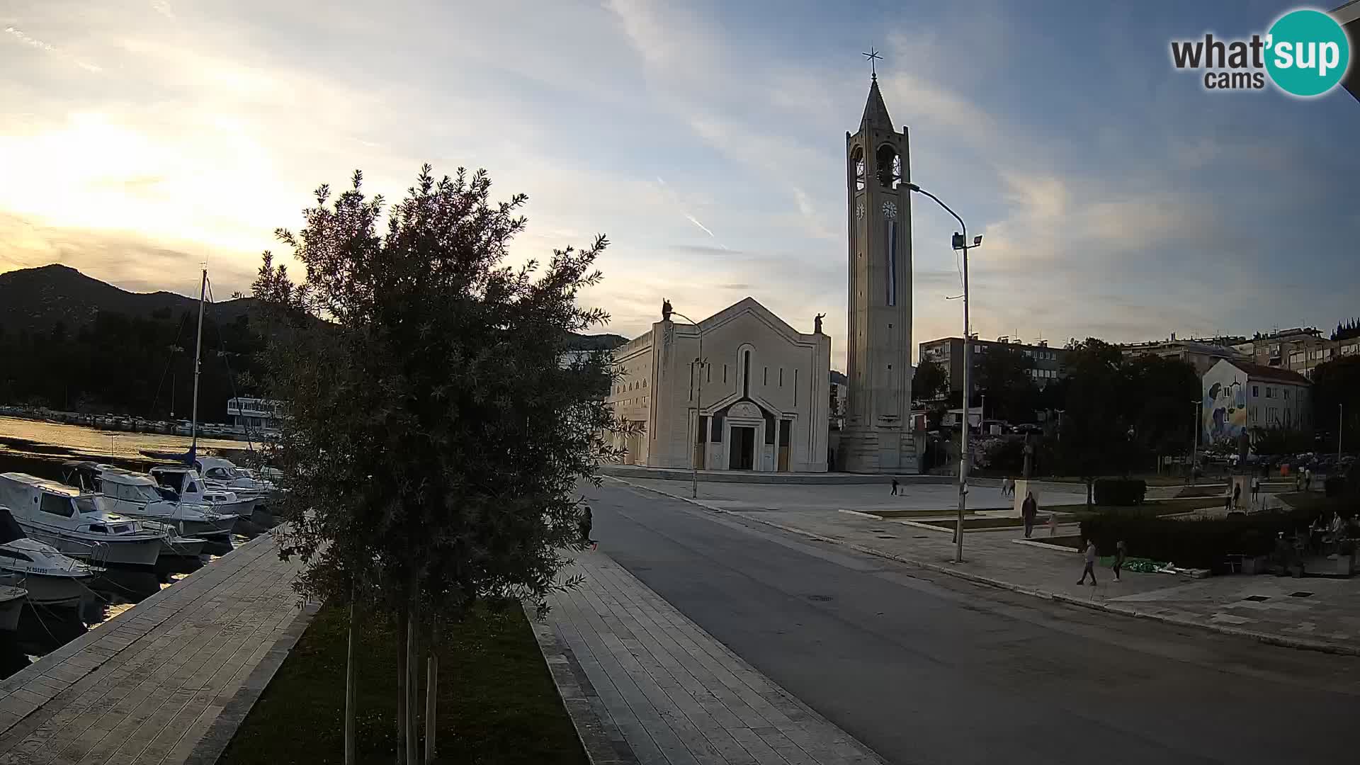 Web kamera Ploče | Očaravajući pogled na Rivu i Katedralu