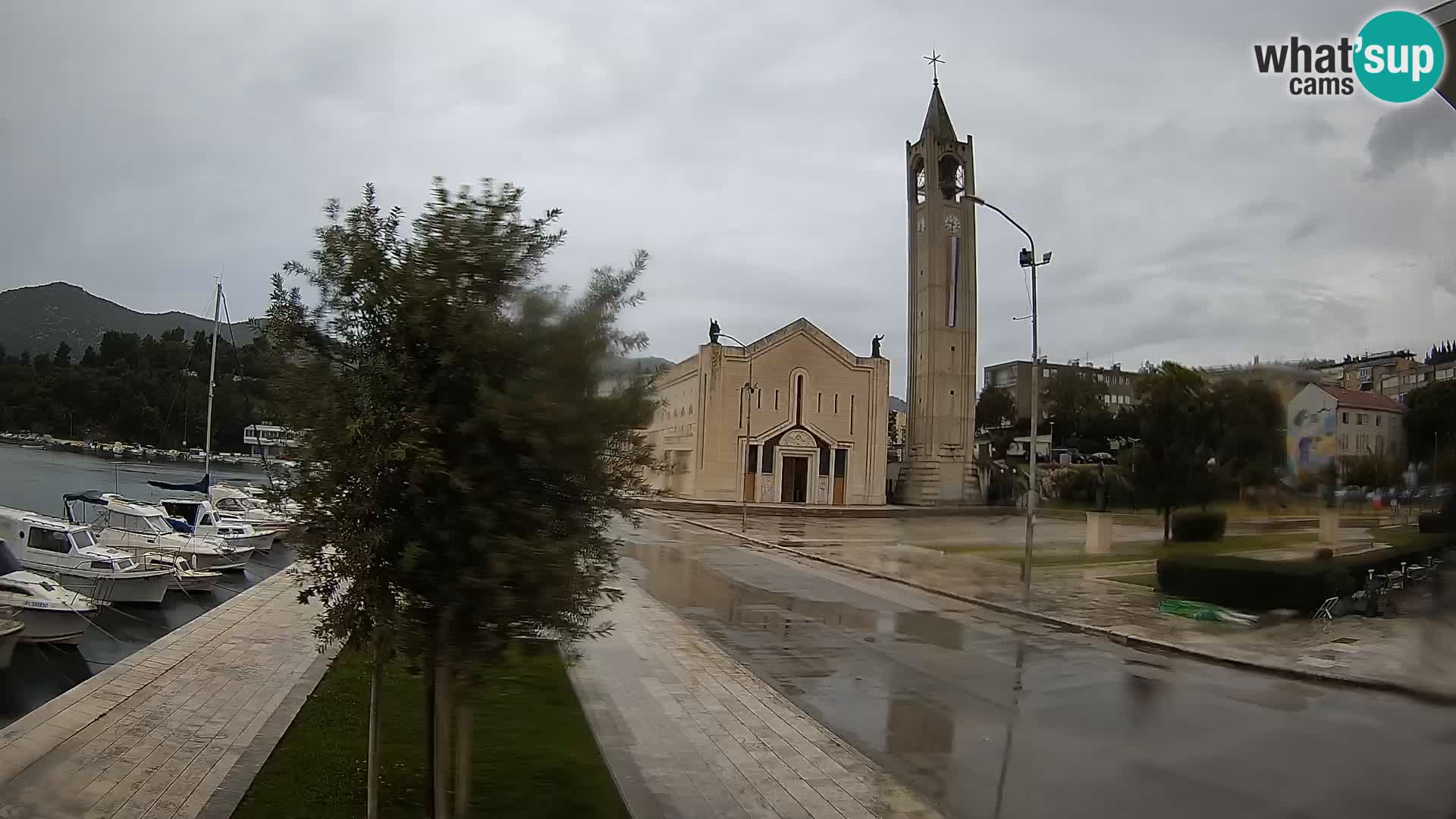 Webcam Ploče | Fesselnde Ausblicke auf Riva und die Kathedrale