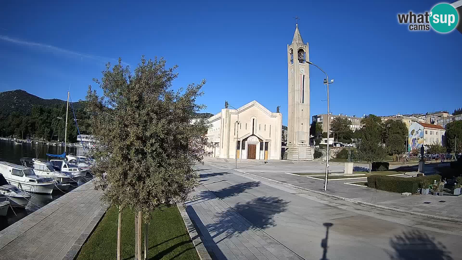 Webcam Ploče | Fesselnde Ausblicke auf Riva und die Kathedrale