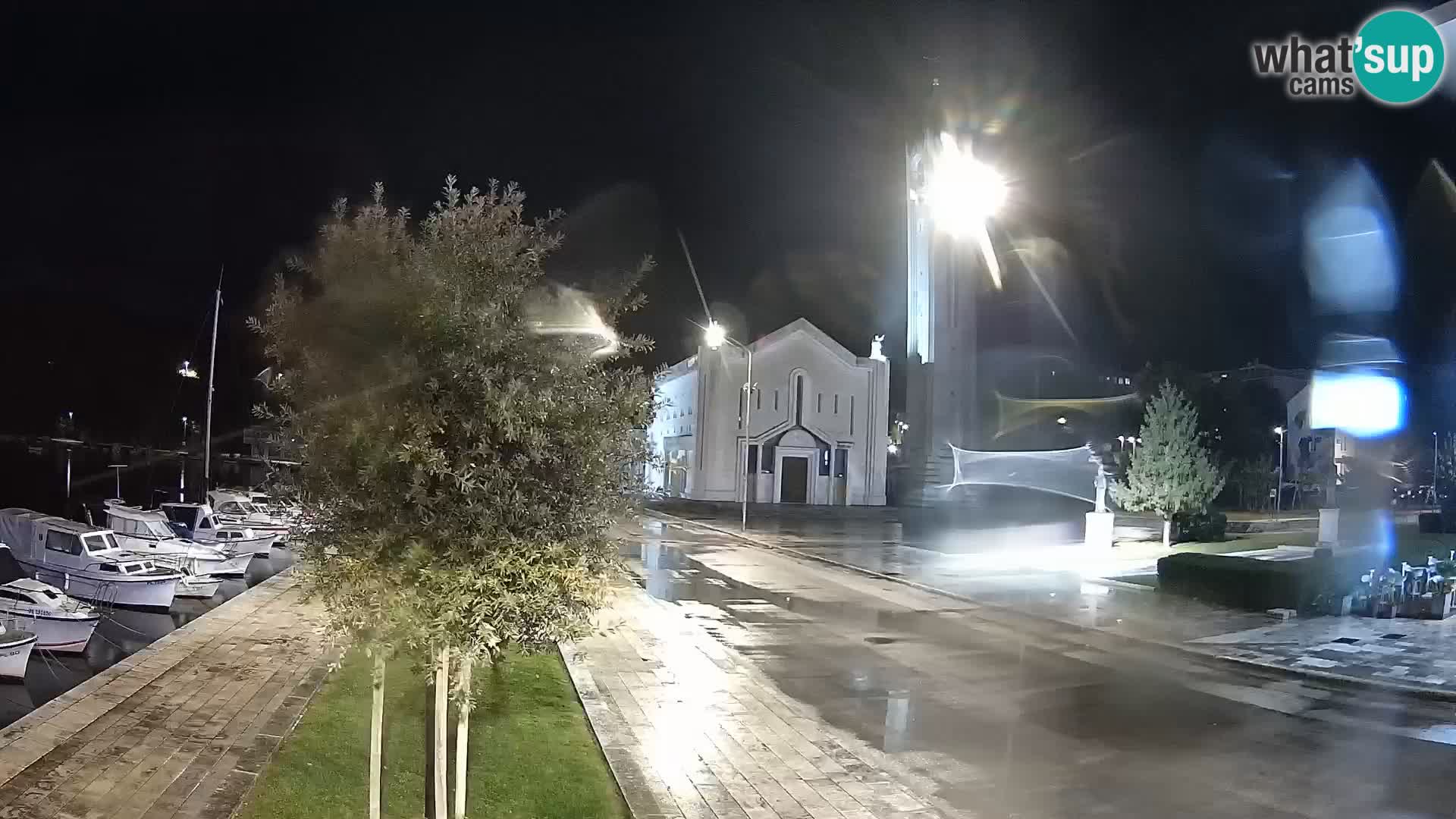 Ploče Cámara web | Vistas cautivadoras de Riva y la Catedral