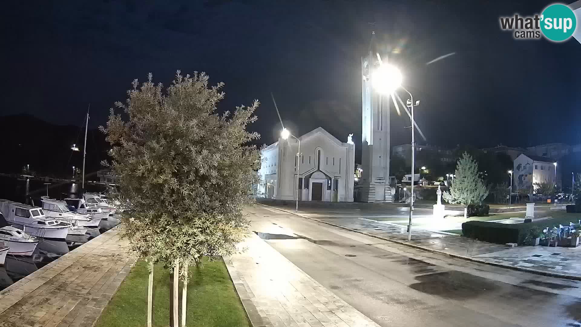 Spletna kamera Ploče | Osupljiv pogled na Rivo in katedralo