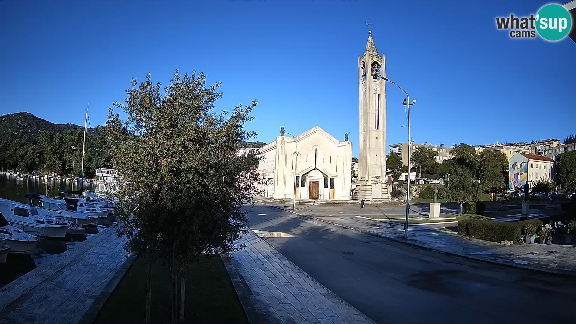 Ploče Cámara web | Vistas cautivadoras de Riva y la Catedral