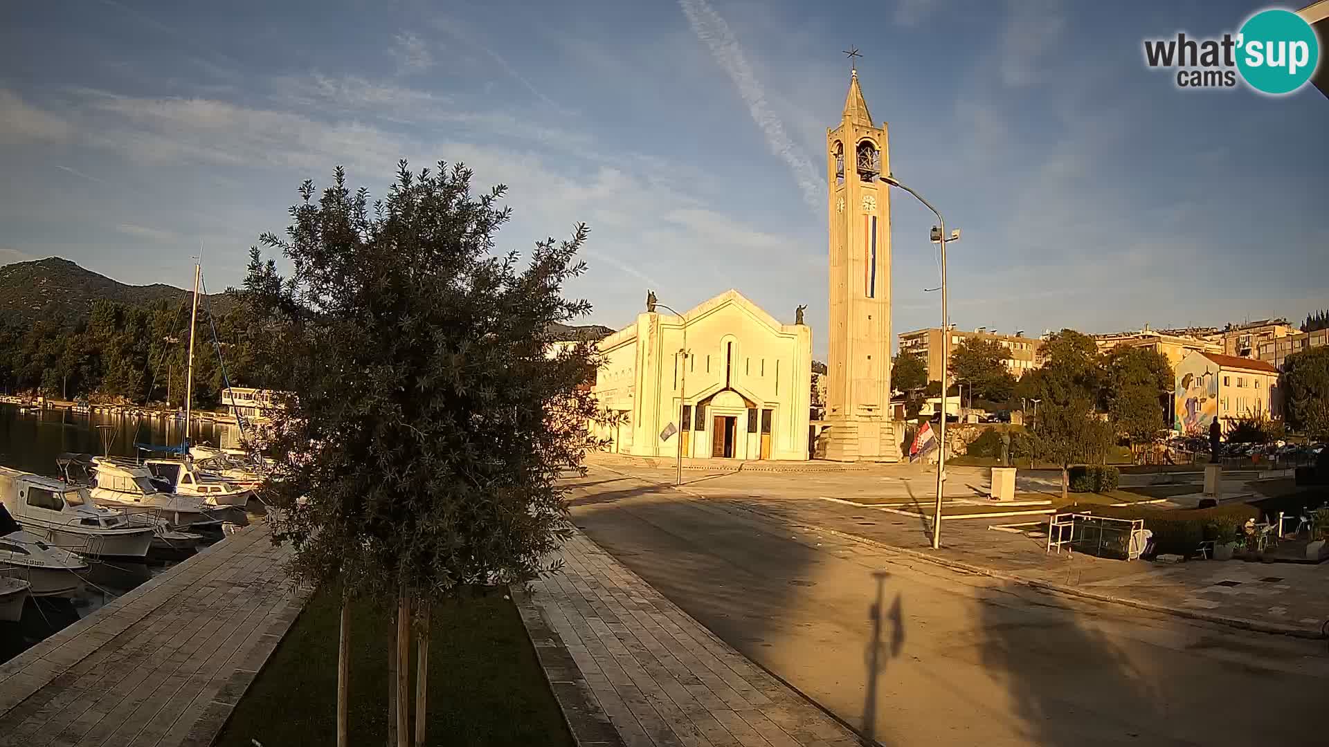 Spletna kamera Ploče | Osupljiv pogled na Rivo in katedralo