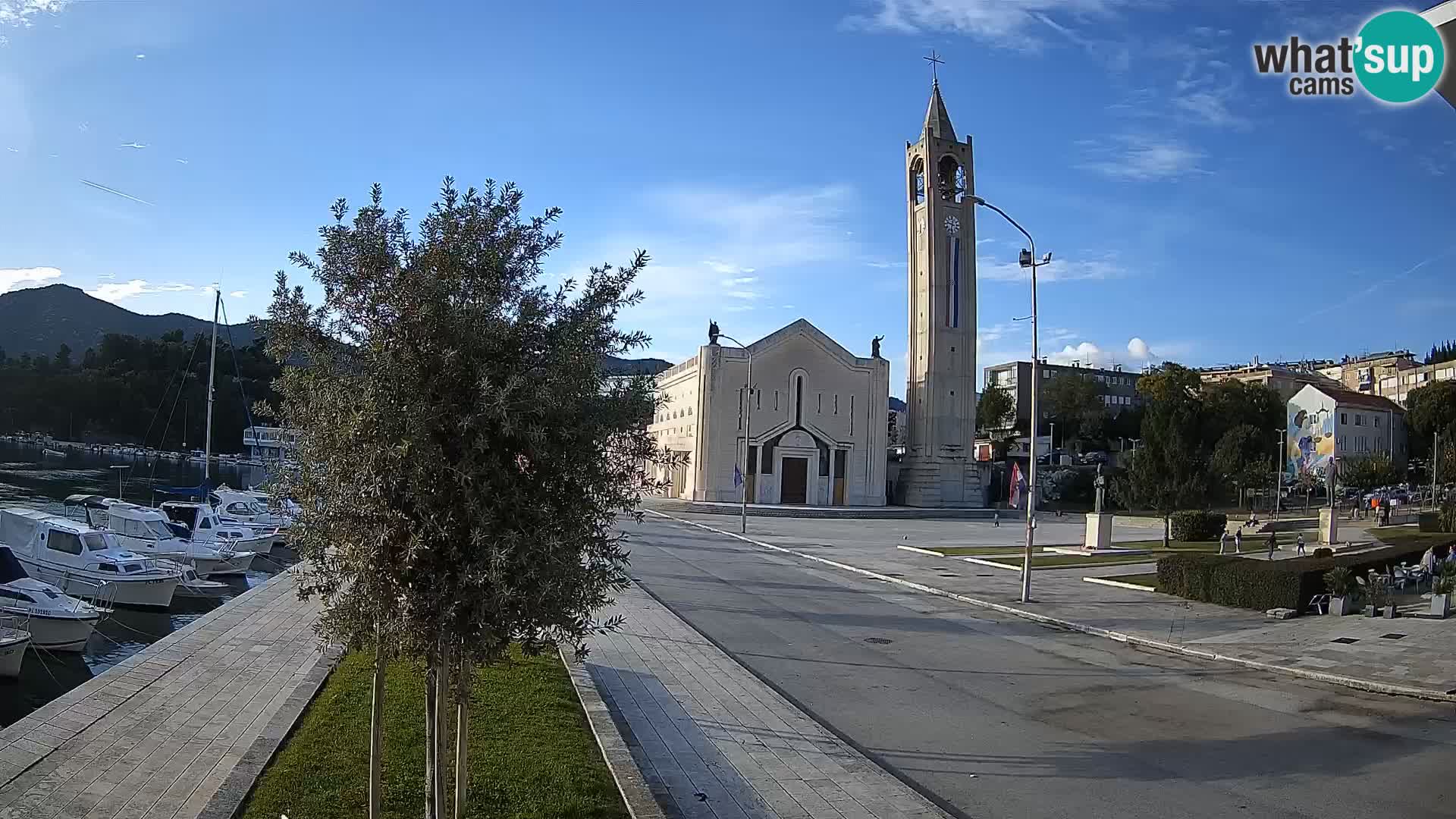 Ploče Cámara web | Vistas cautivadoras de Riva y la Catedral