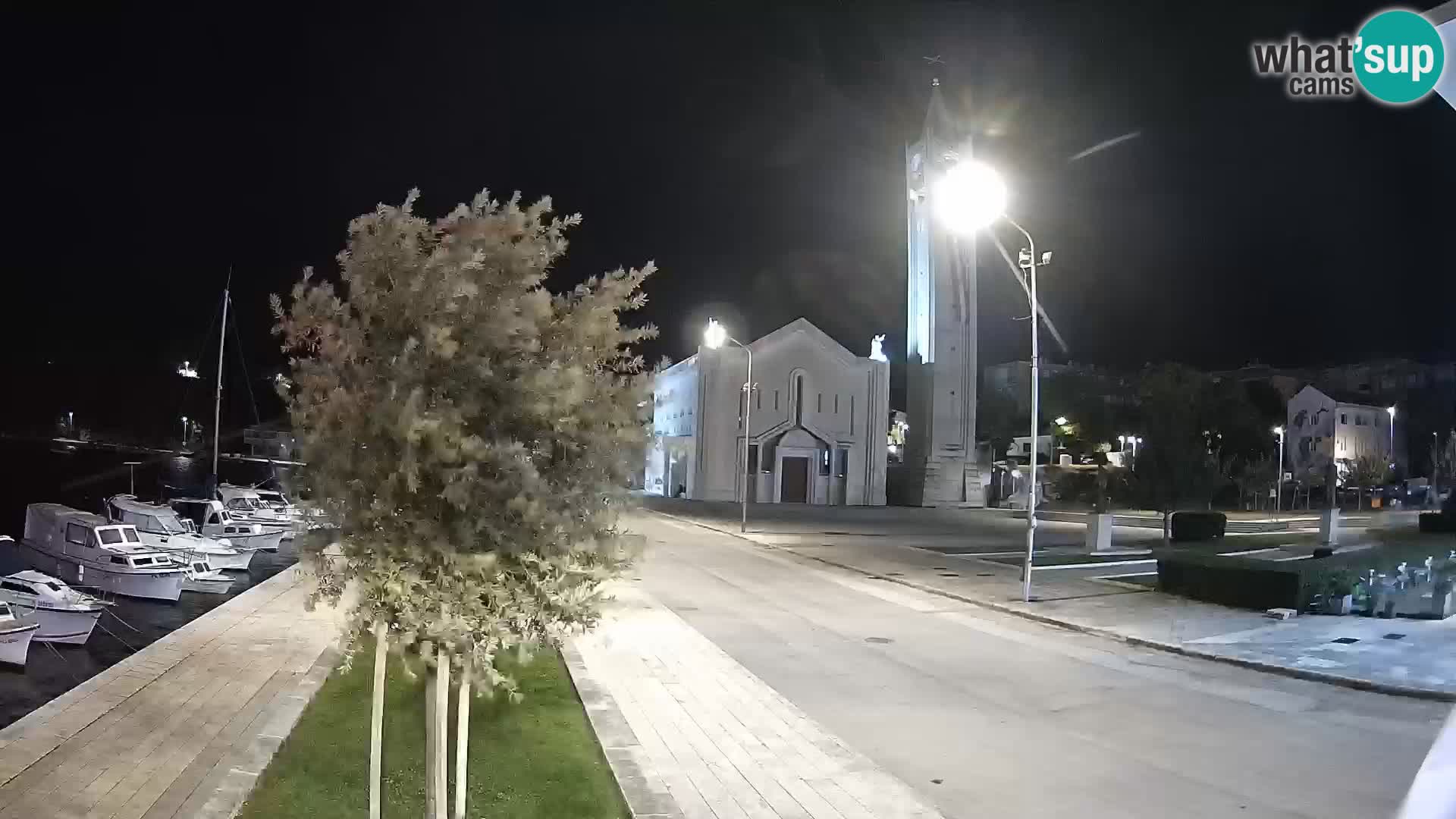 Spletna kamera Ploče | Osupljiv pogled na Rivo in katedralo